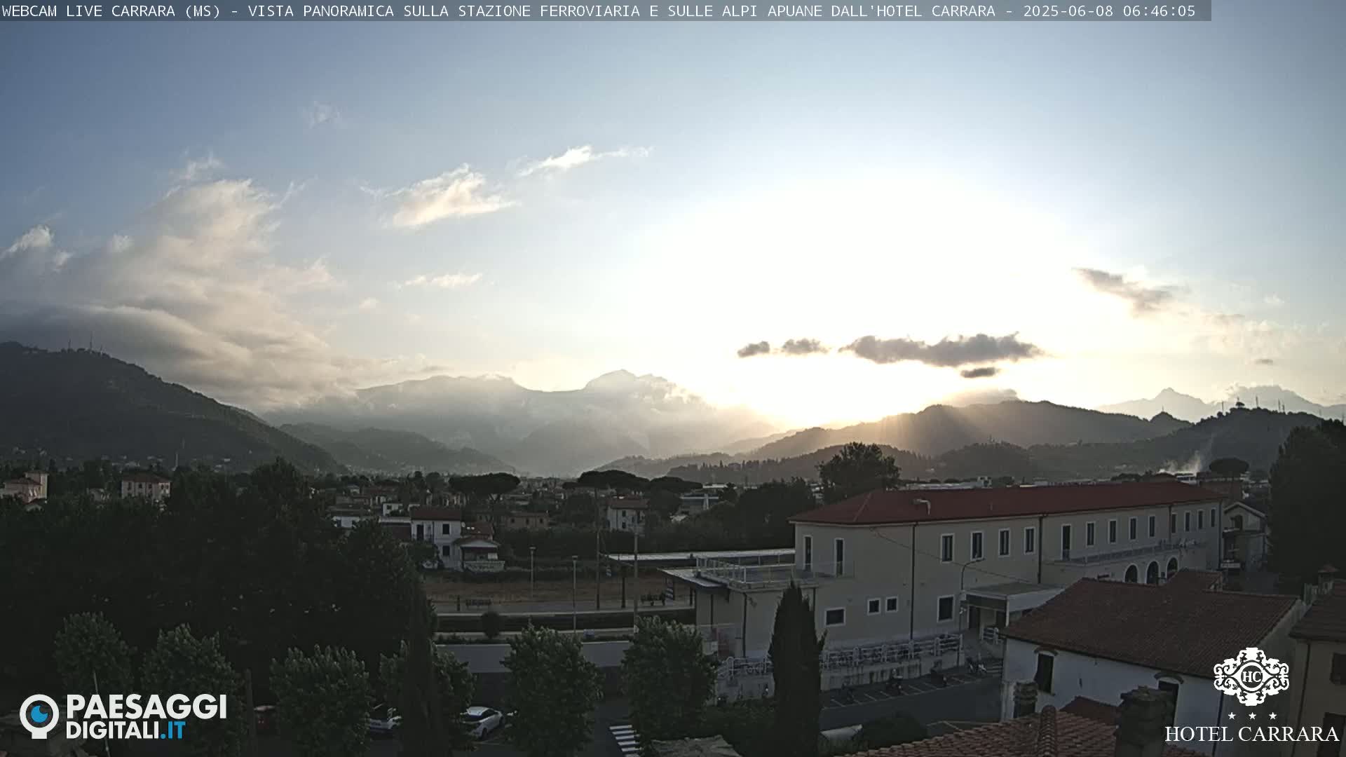  Carrara City Railway Station & Panaromic Natural Alps Park Live Cam - Massa & Carrara, Tuscany, Italy