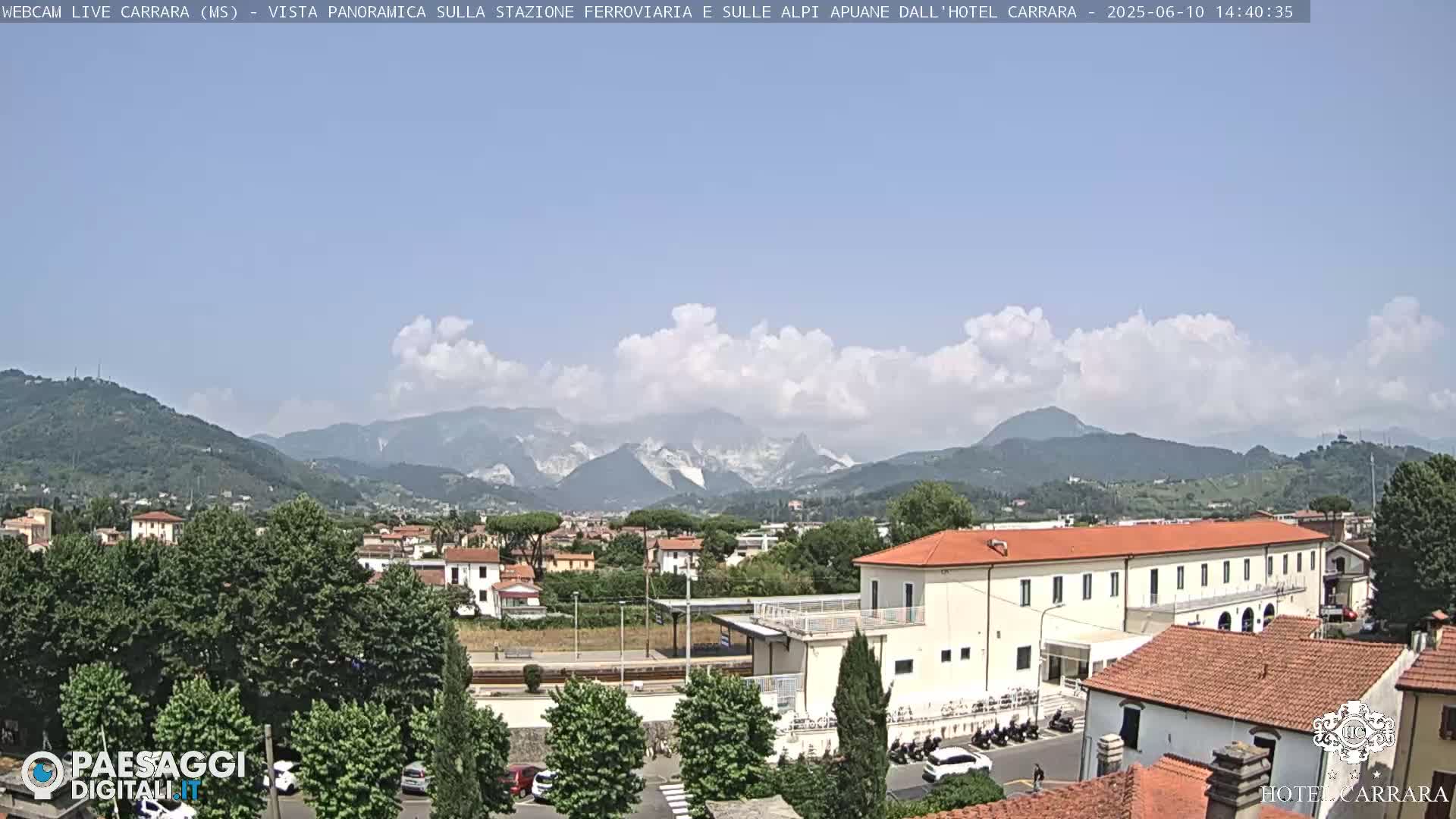  Carrara City Railway Station & Panaromic Natural Alps Park Live Cam - Massa & Carrara, Tuscany, Italy