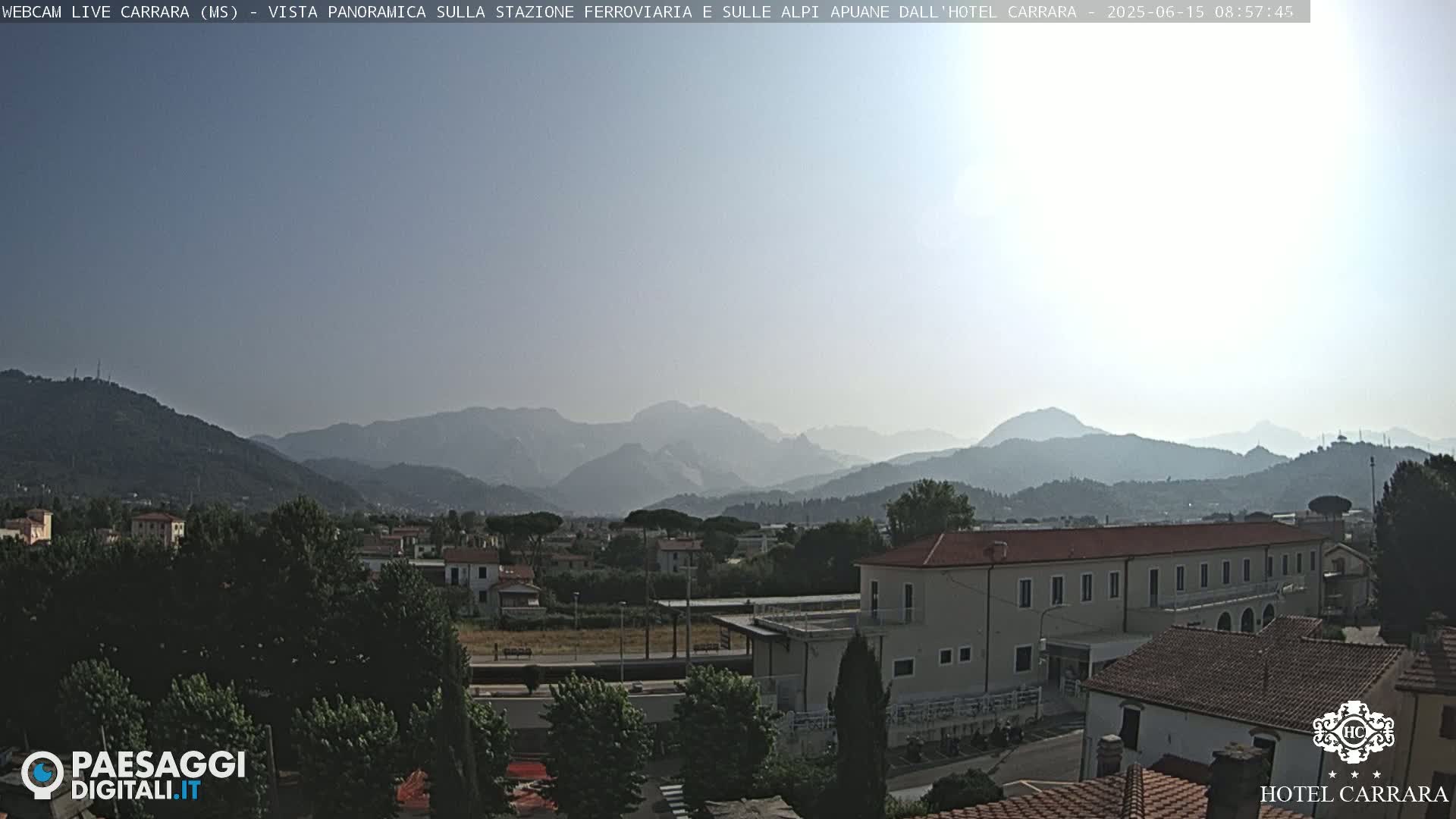  Carrara City Railway Station & Panaromic Natural Alps Park Live Cam - Massa & Carrara, Tuscany, Italy