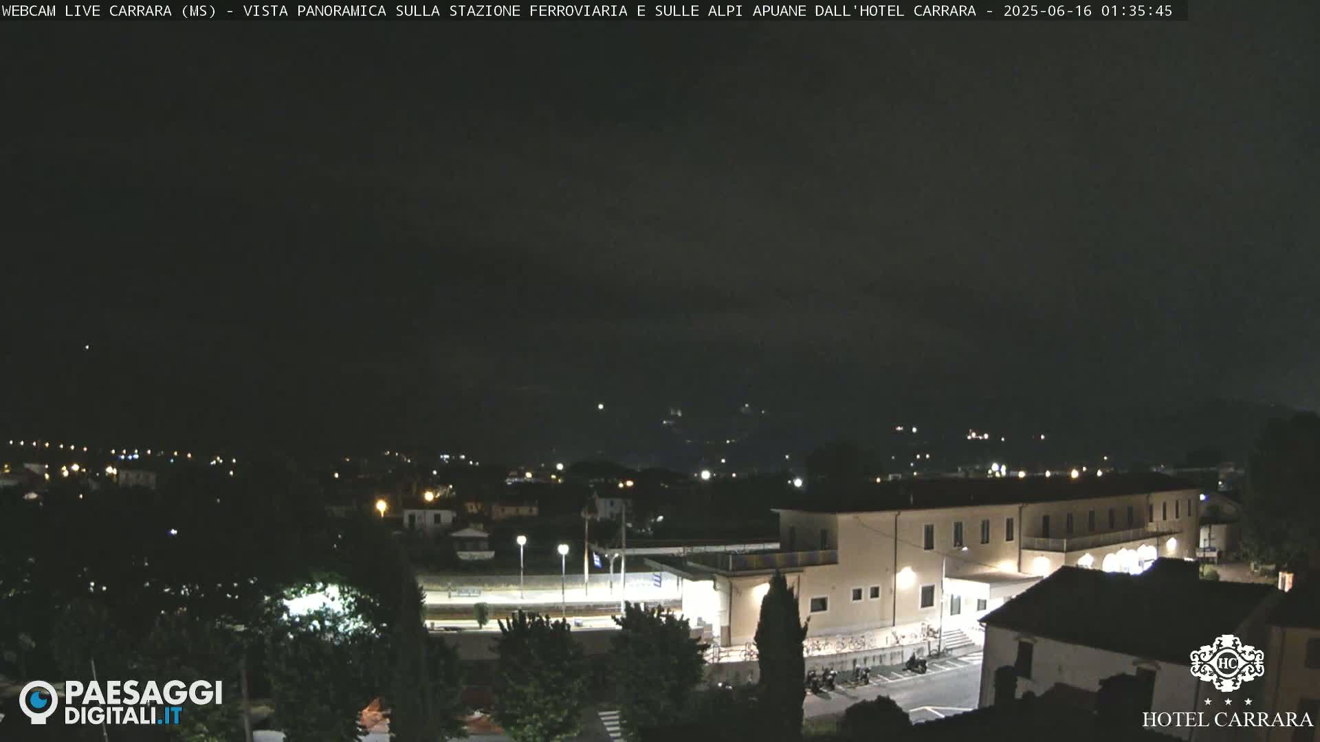 Carrara City Railway Station & Panaromic Natural Alps Park Live Cam - Massa & Carrara, Tuscany, Italy