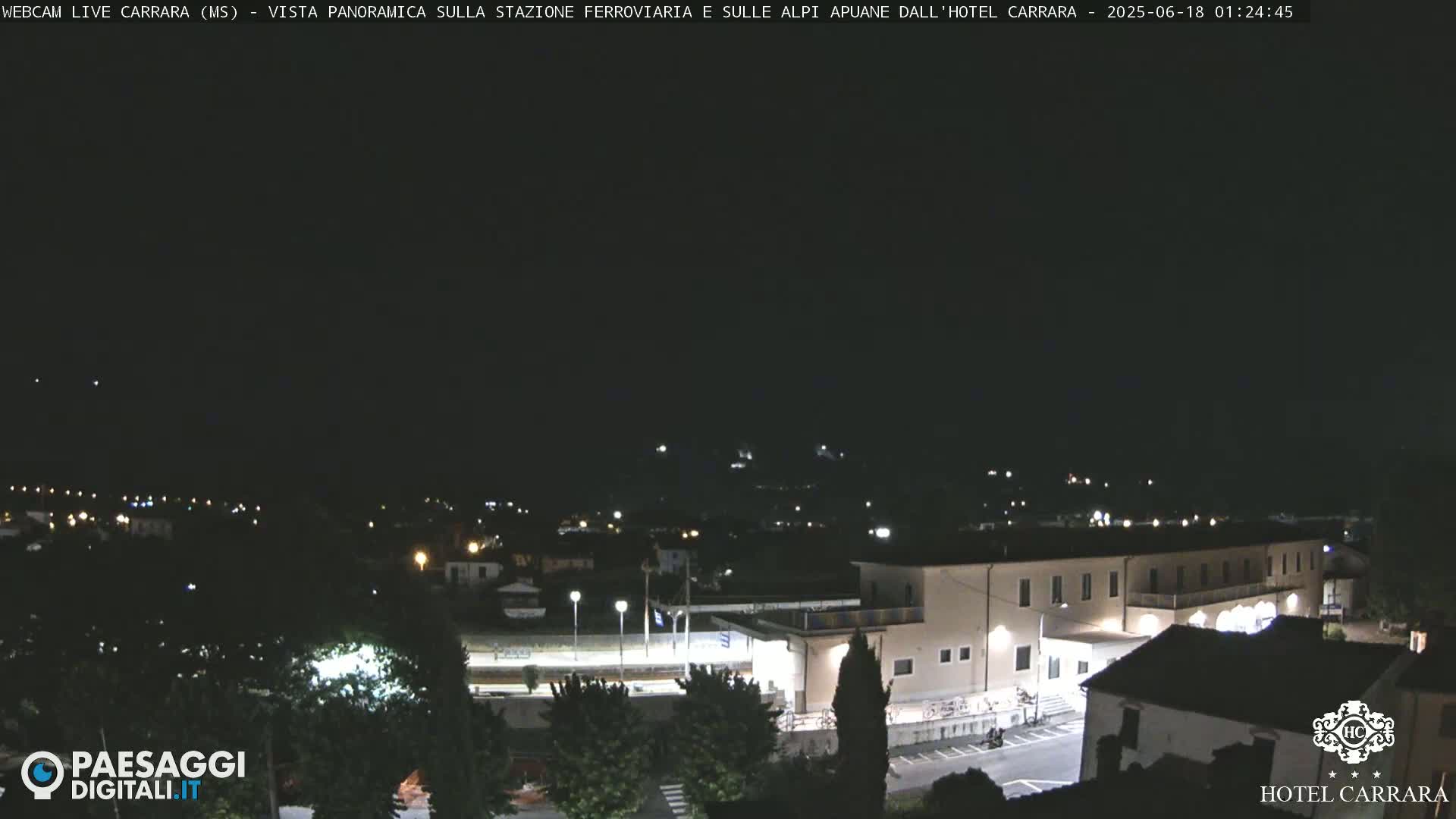  Carrara City Railway Station & Panaromic Natural Alps Park Live Cam - Massa & Carrara, Tuscany, Italy