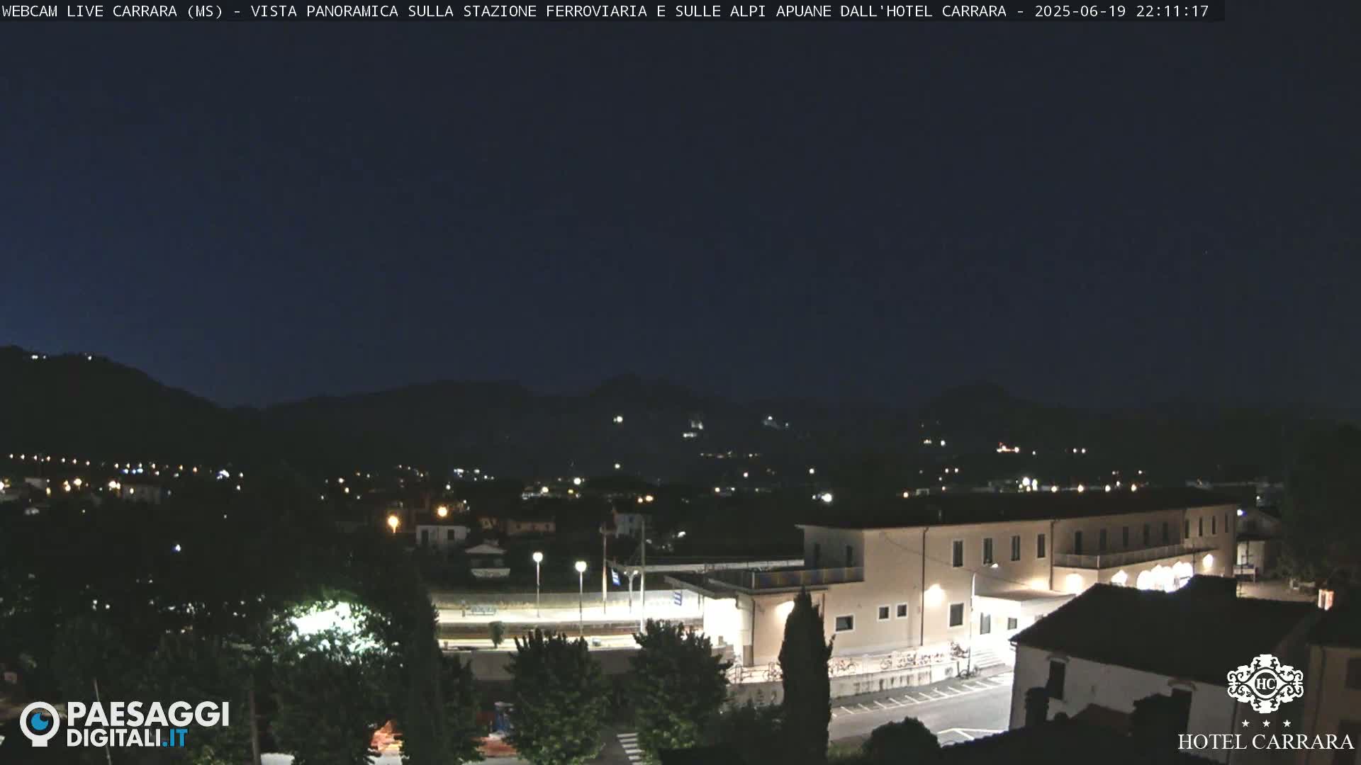 Carrara City Railway Station & Panaromic Natural Alps Park Live Cam - Massa & Carrara, Tuscany, Italy