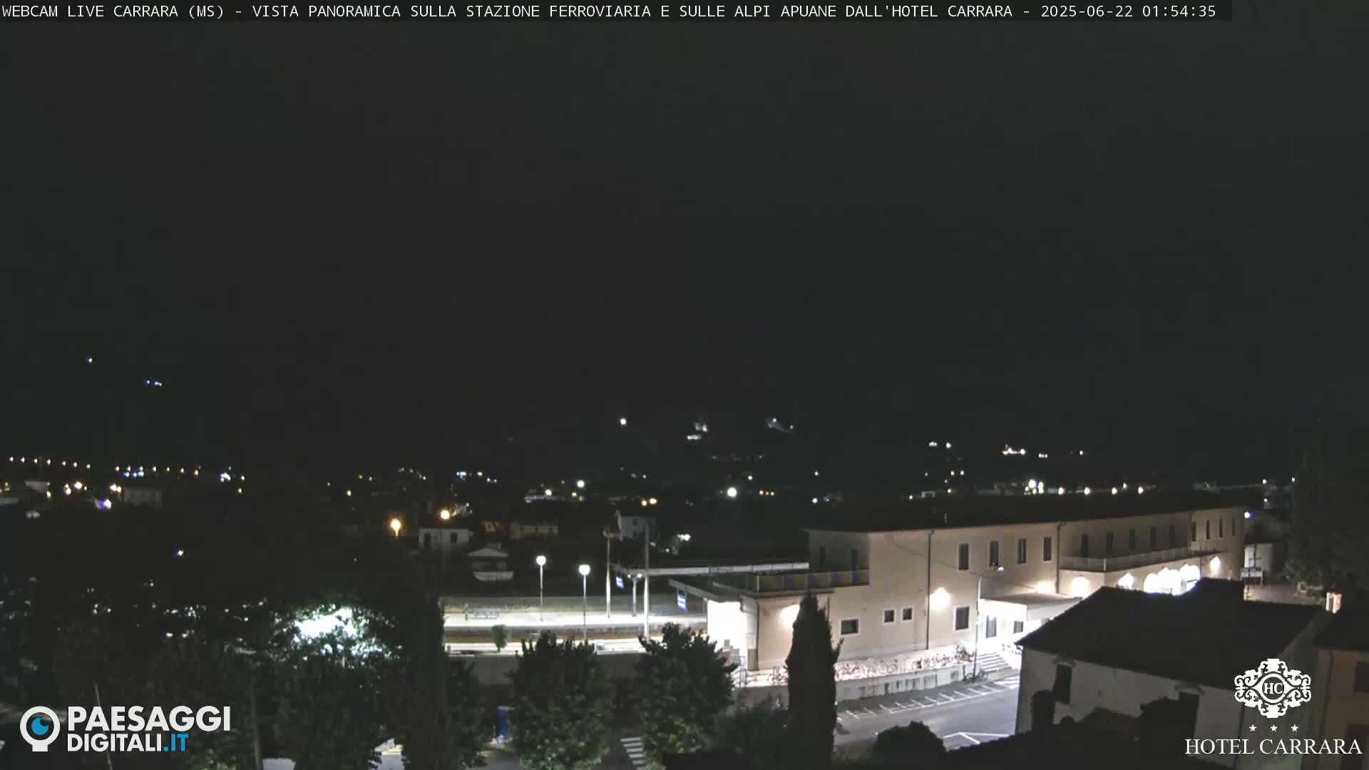  Carrara City Railway Station & Panaromic Natural Alps Park Live Cam - Massa & Carrara, Tuscany, Italy