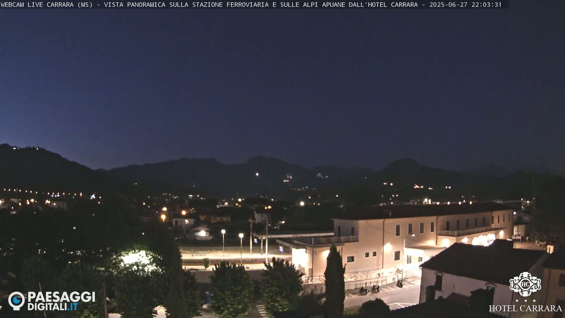  Carrara City Railway Station & Panaromic Natural Alps Park Live Cam - Massa & Carrara, Tuscany, Italy
