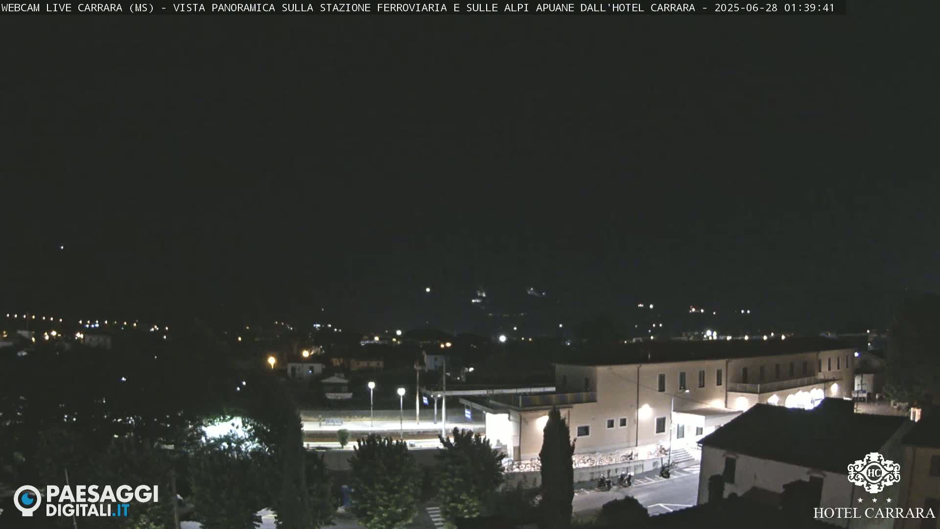  Carrara City Railway Station & Panaromic Natural Alps Park Live Cam - Massa & Carrara, Tuscany, Italy