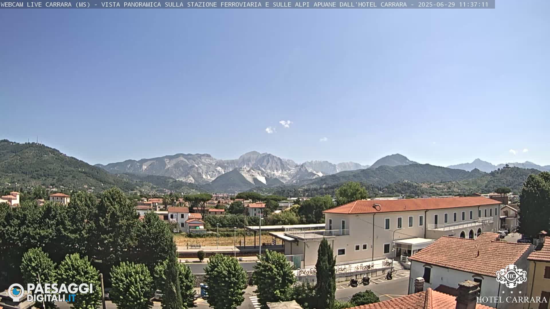  Carrara City Railway Station & Panaromic Natural Alps Park Live Cam - Massa & Carrara, Tuscany, Italy