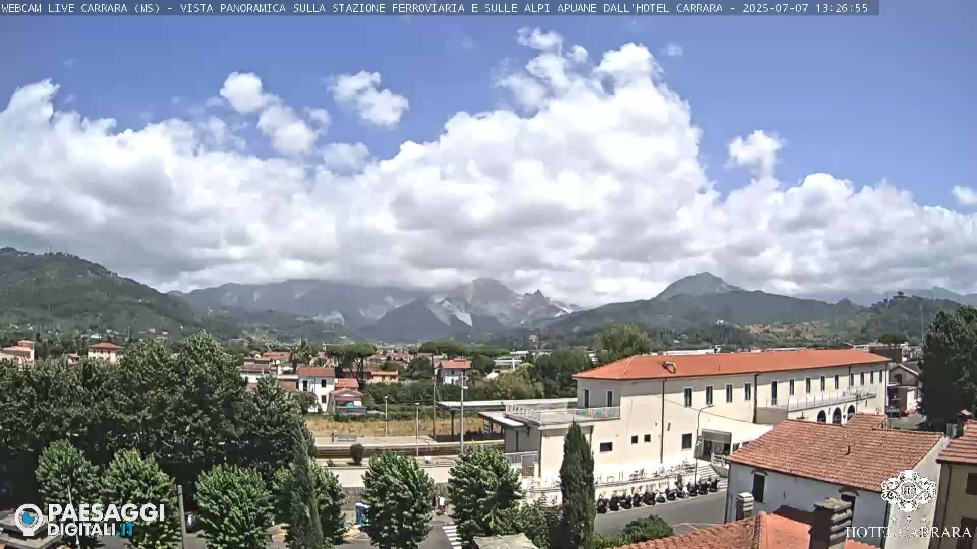  Carrara City Railway Station & Panaromic Natural Alps Park Live Cam - Massa & Carrara, Tuscany, Italy