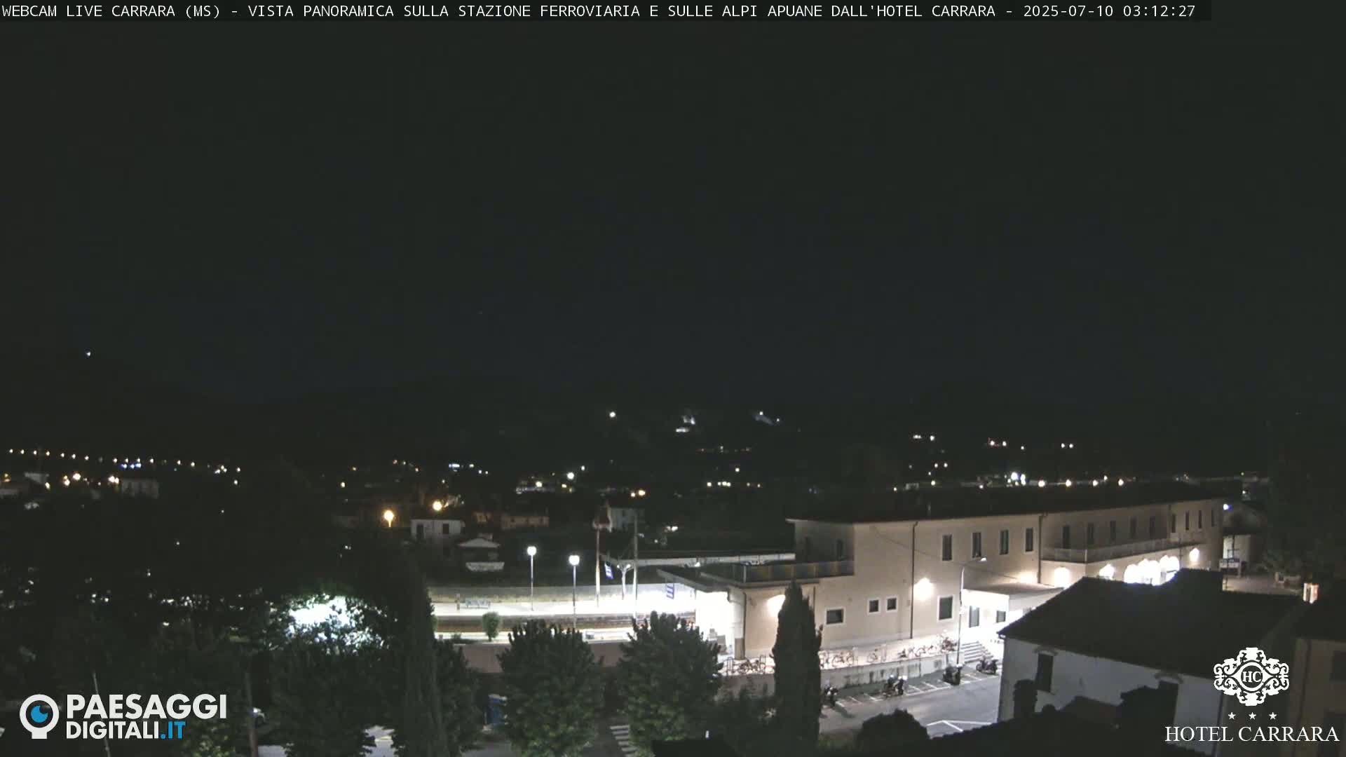  Carrara City Railway Station & Panaromic Natural Alps Park Live Cam - Massa & Carrara, Tuscany, Italy
