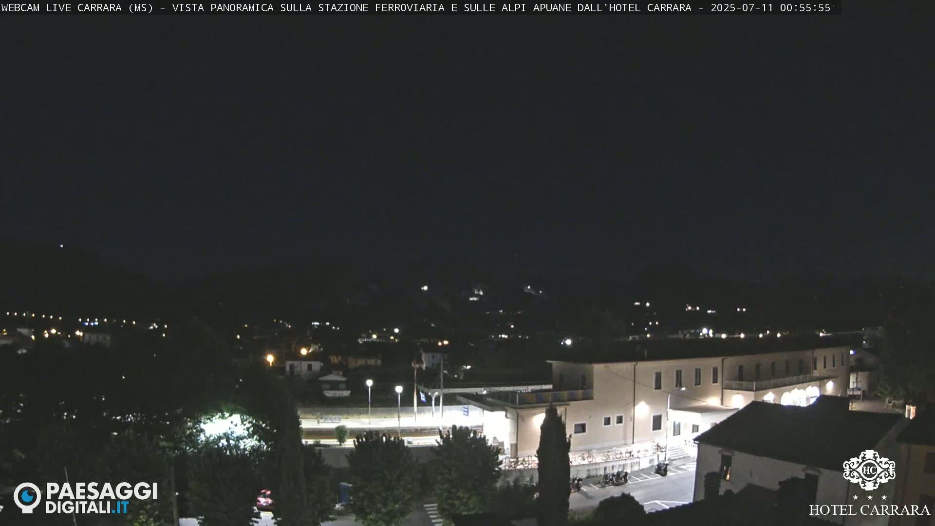  Carrara City Railway Station & Panaromic Natural Alps Park Live Cam - Massa & Carrara, Tuscany, Italy