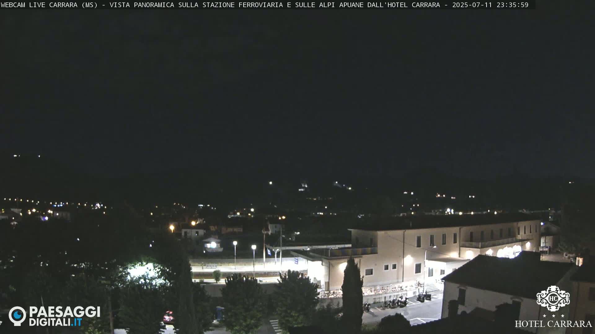  Carrara City Railway Station & Panaromic Natural Alps Park Live Cam - Massa & Carrara, Tuscany, Italy