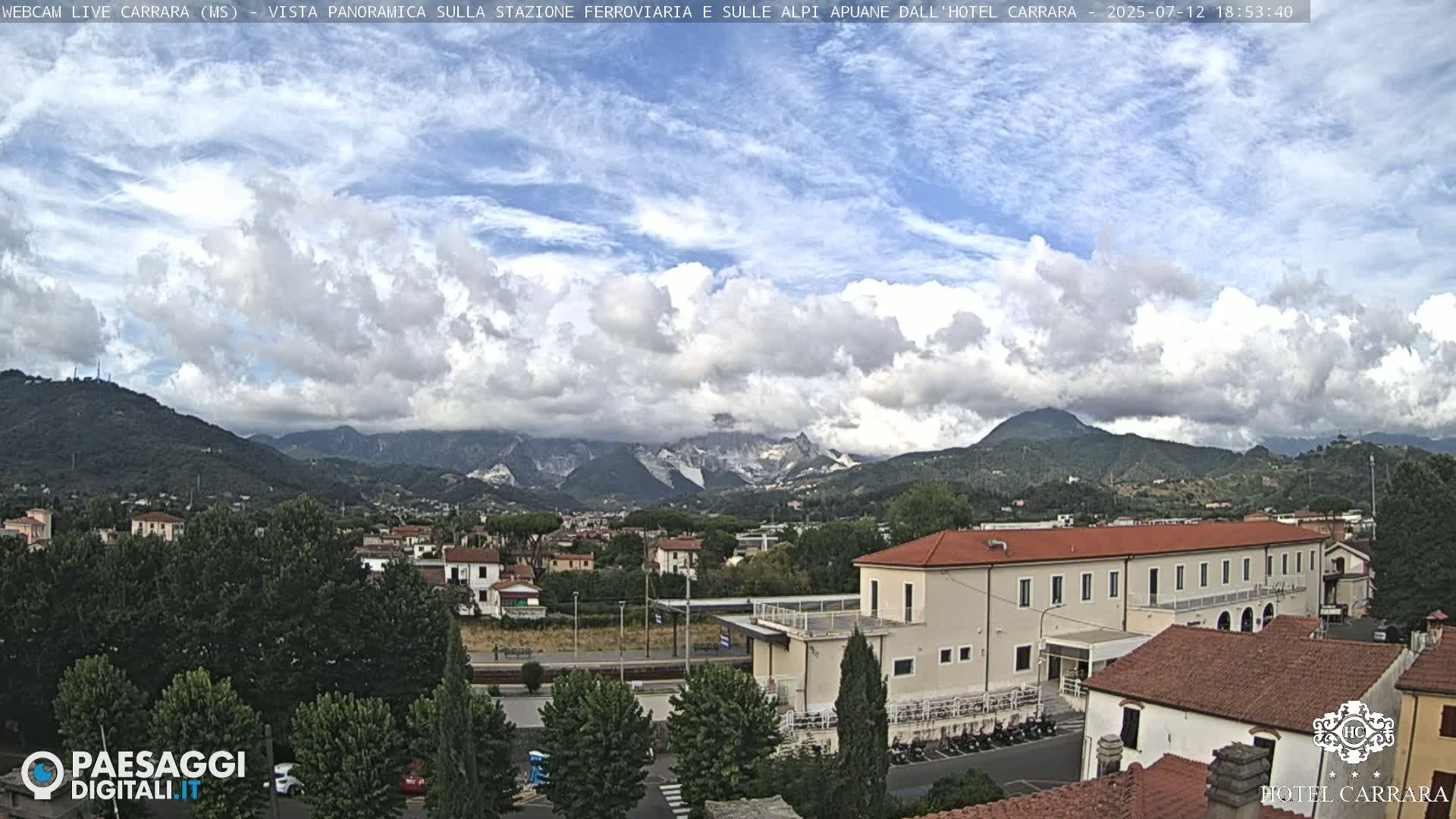  Carrara City Railway Station & Panaromic Natural Alps Park Live Cam - Massa & Carrara, Tuscany, Italy
