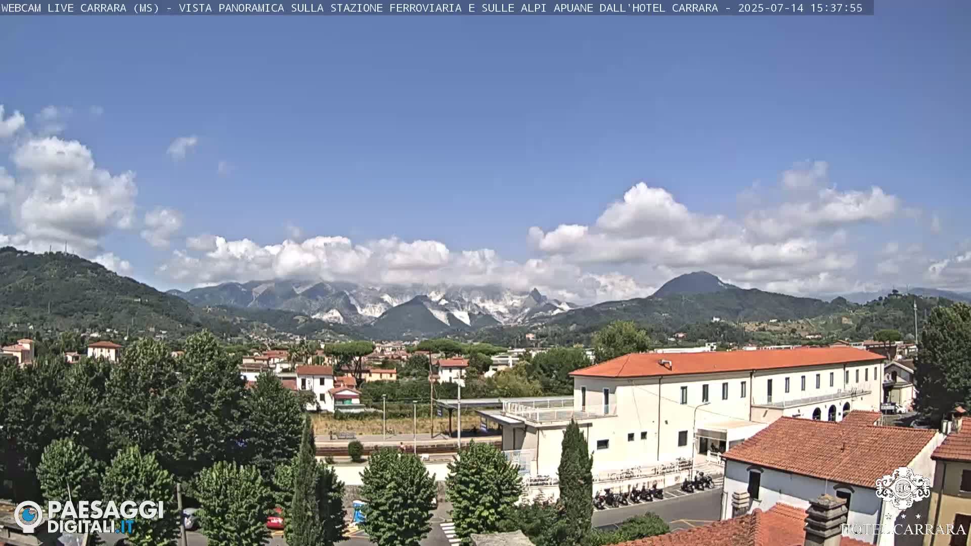  Carrara City Railway Station & Panaromic Natural Alps Park Live Cam - Massa & Carrara, Tuscany, Italy