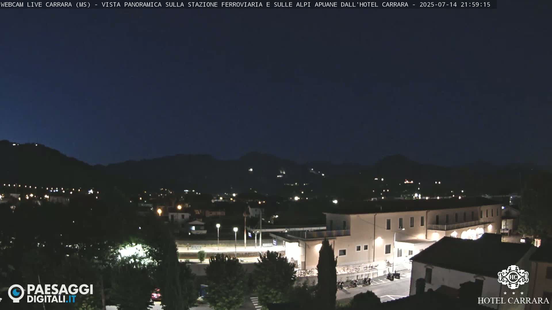 Carrara City Railway Station & Panaromic Natural Alps Park Live Cam - Massa & Carrara, Tuscany, Italy