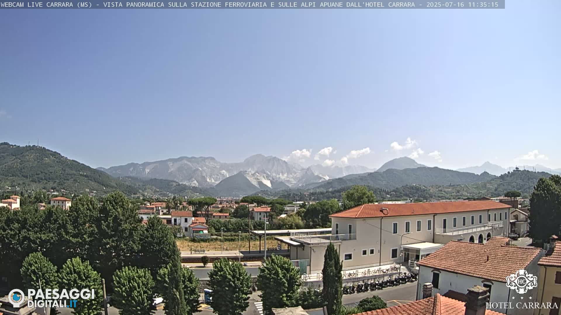  Carrara City Railway Station & Panaromic Natural Alps Park Live Cam - Massa & Carrara, Tuscany, Italy