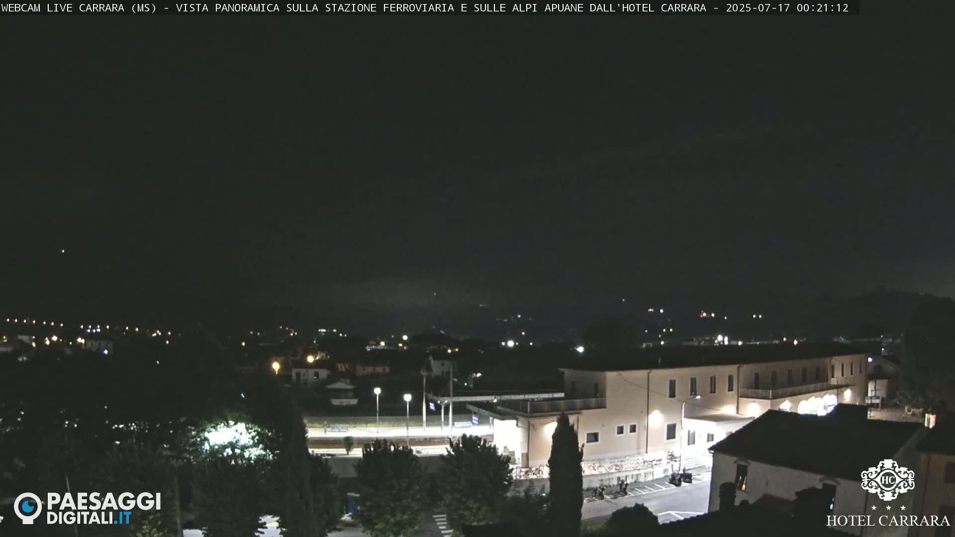  Carrara City Railway Station & Panaromic Natural Alps Park Live Cam - Massa & Carrara, Tuscany, Italy