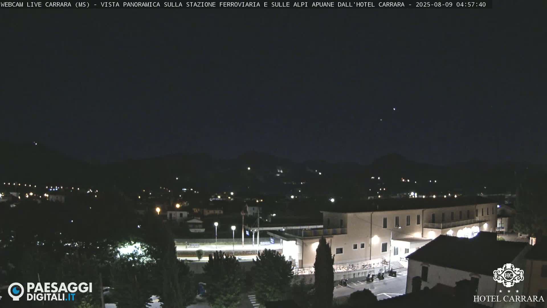  Carrara City Railway Station & Panaromic Natural Alps Park Live Cam - Massa & Carrara, Tuscany, Italy