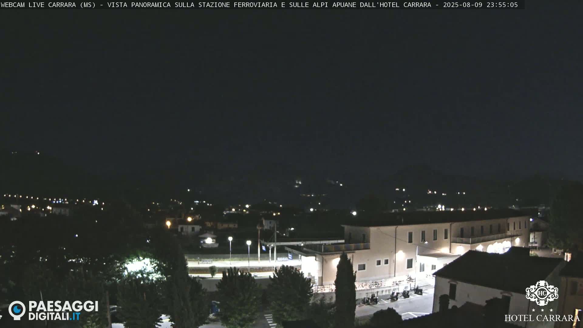  Carrara City Railway Station & Panaromic Natural Alps Park Live Cam - Massa & Carrara, Tuscany, Italy