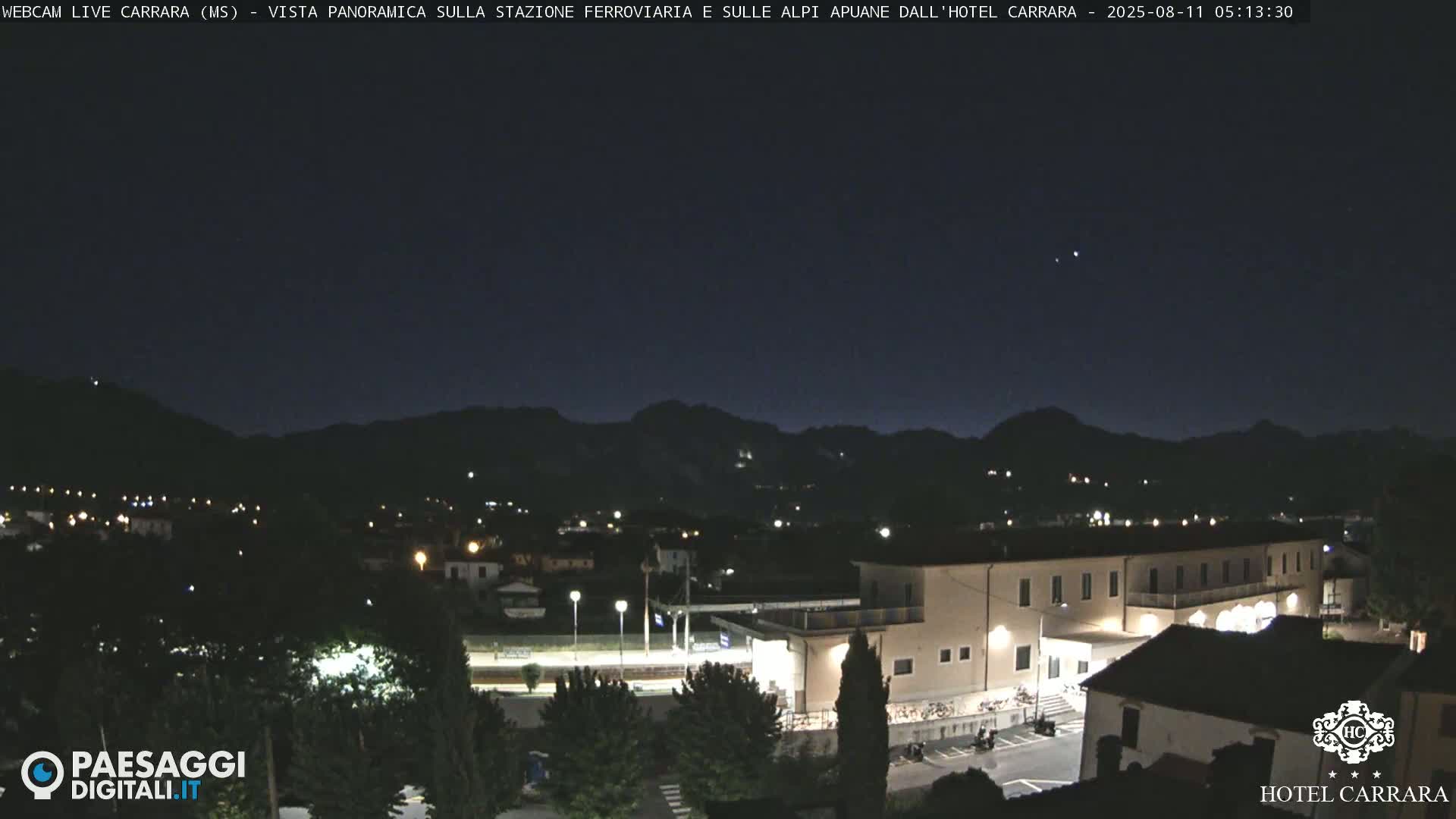  Carrara City Railway Station & Panaromic Natural Alps Park Live Cam - Massa & Carrara, Tuscany, Italy