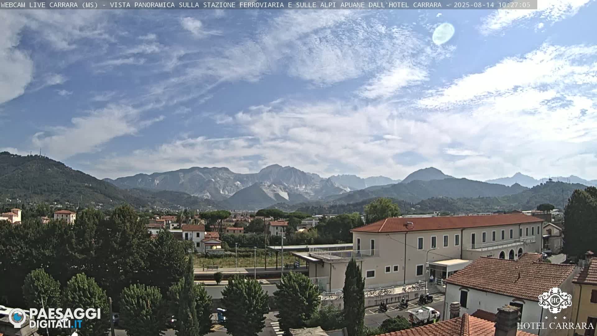  Carrara City Railway Station & Panaromic Natural Alps Park Live Cam - Massa & Carrara, Tuscany, Italy