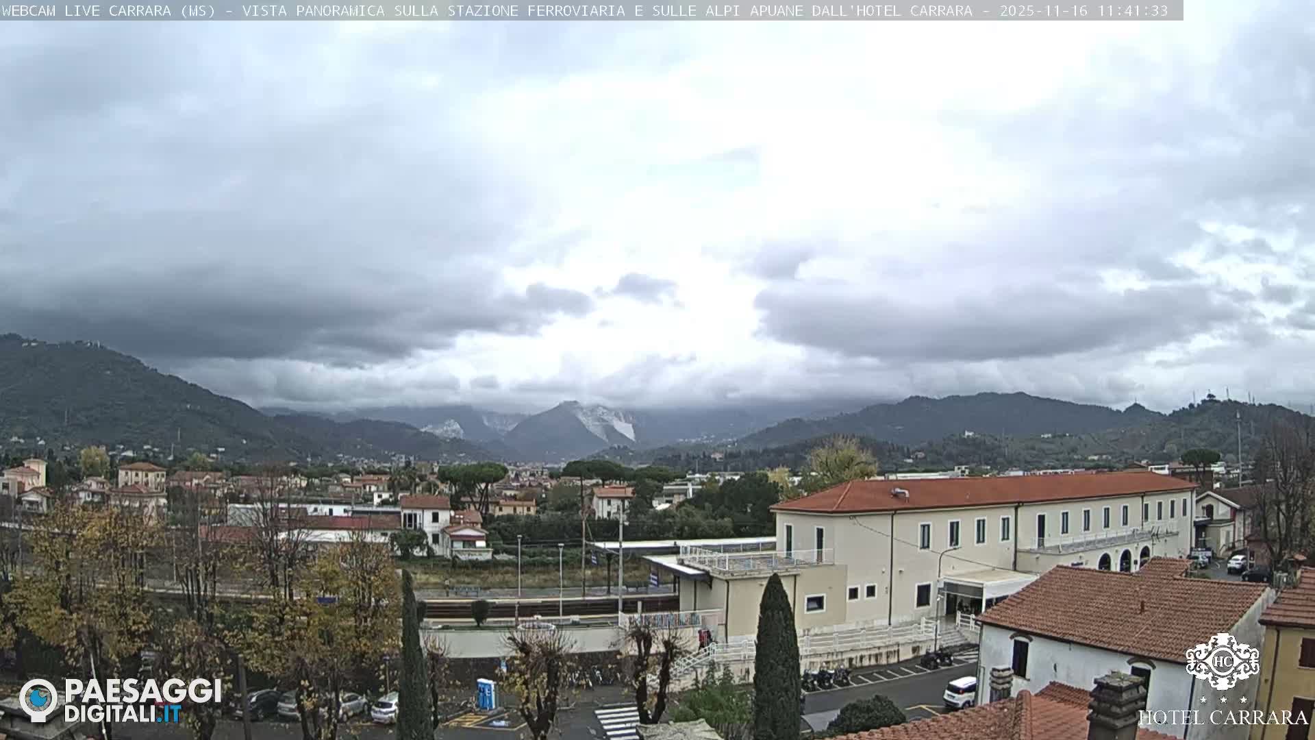  Carrara City Railway Station & Panaromic Natural Alps Park Live Cam - Massa & Carrara, Tuscany, Italy