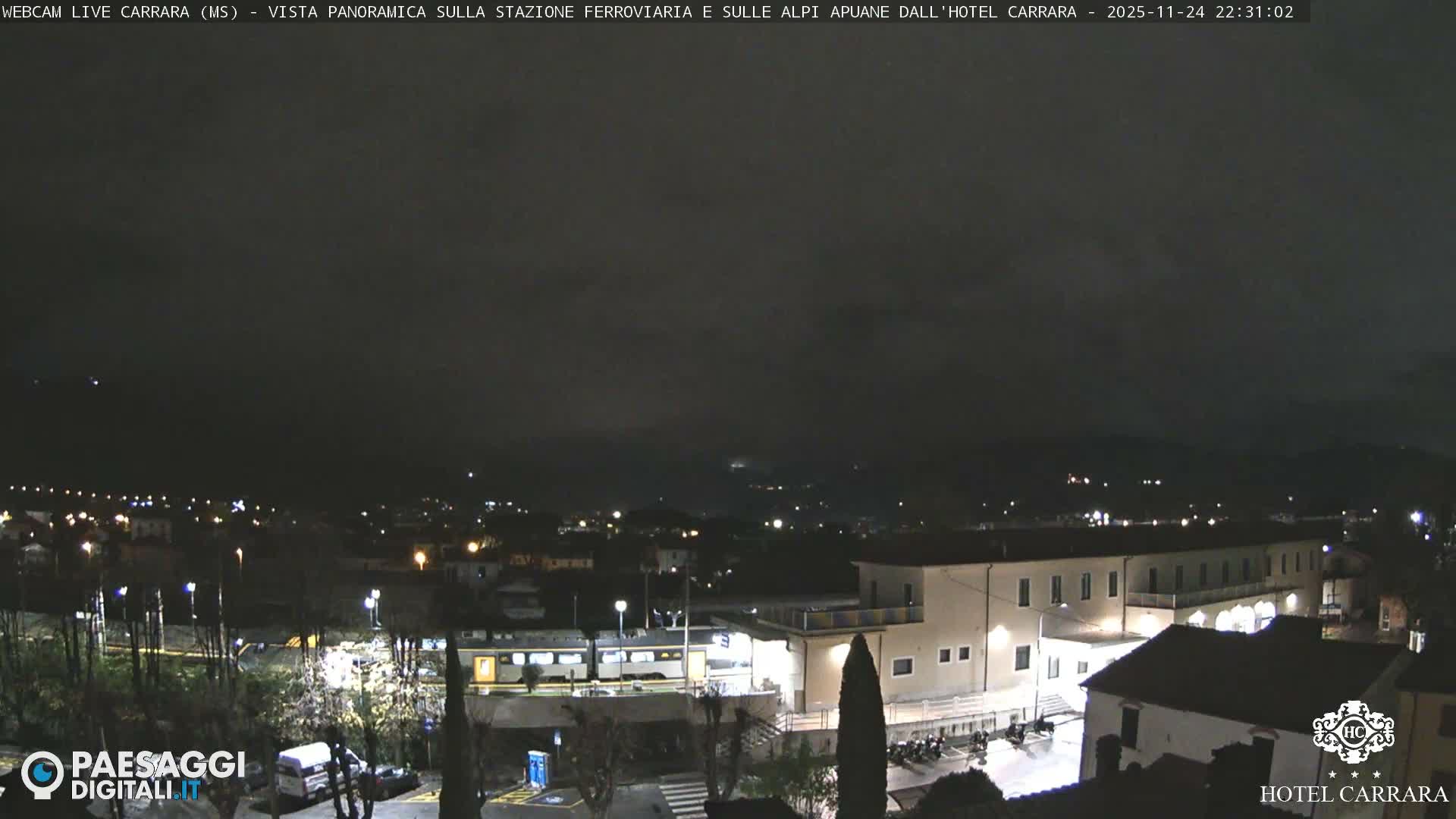  Carrara City Railway Station & Panaromic Natural Alps Park Live Cam - Massa & Carrara, Tuscany, Italy