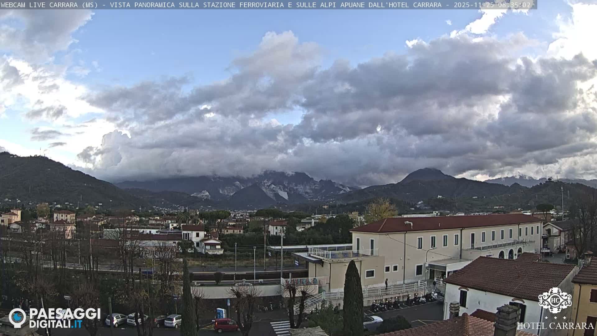  Carrara City Railway Station & Panaromic Natural Alps Park Live Cam - Massa & Carrara, Tuscany, Italy