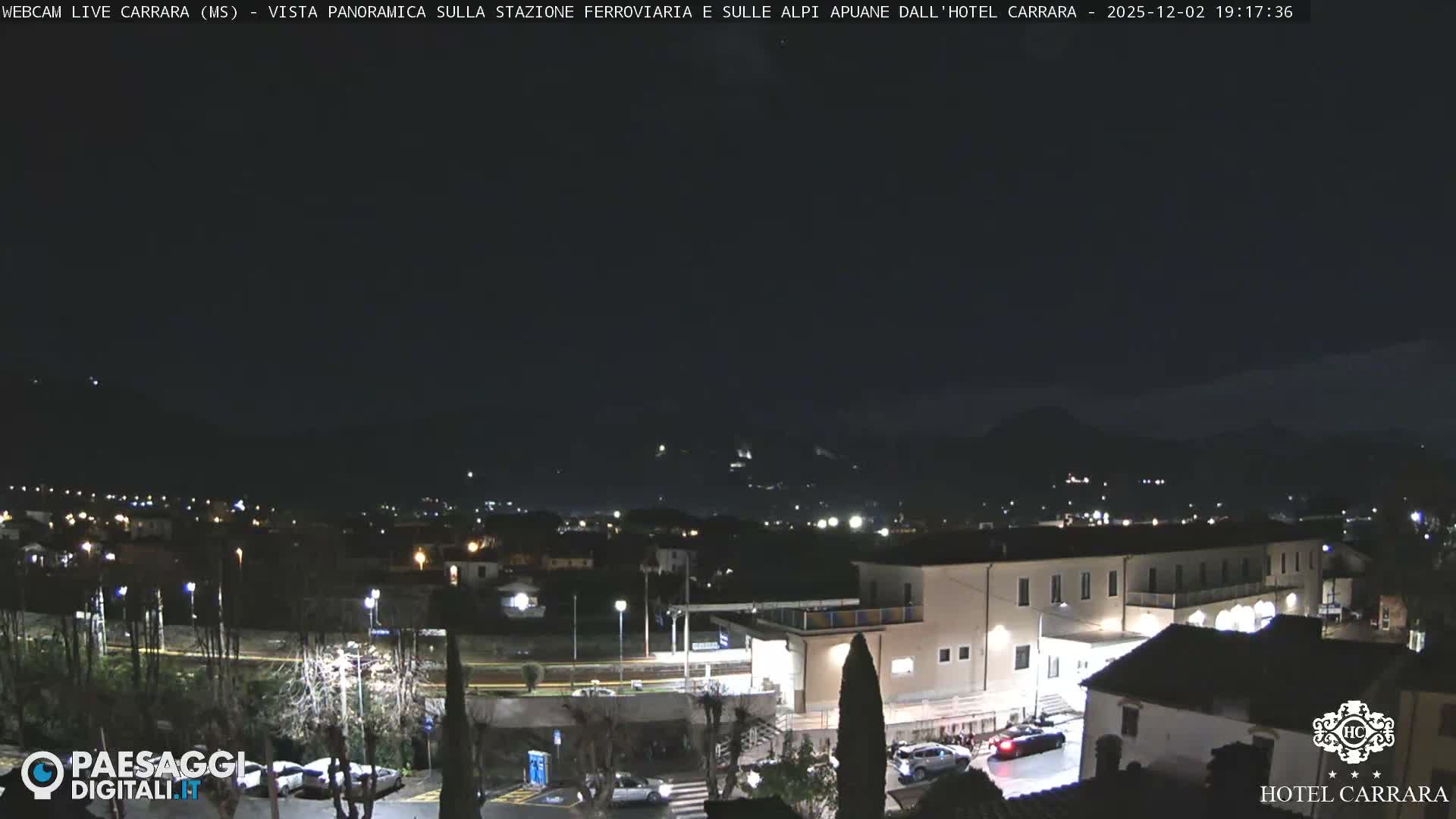  Carrara City Railway Station & Panaromic Natural Alps Park Live Cam - Massa & Carrara, Tuscany, Italy