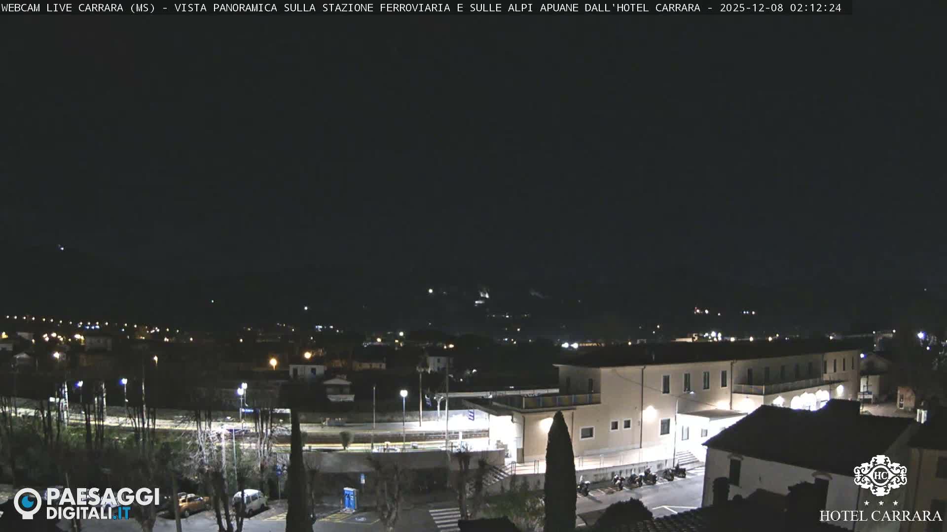  Carrara City Railway Station & Panaromic Natural Alps Park Live Cam - Massa & Carrara, Tuscany, Italy