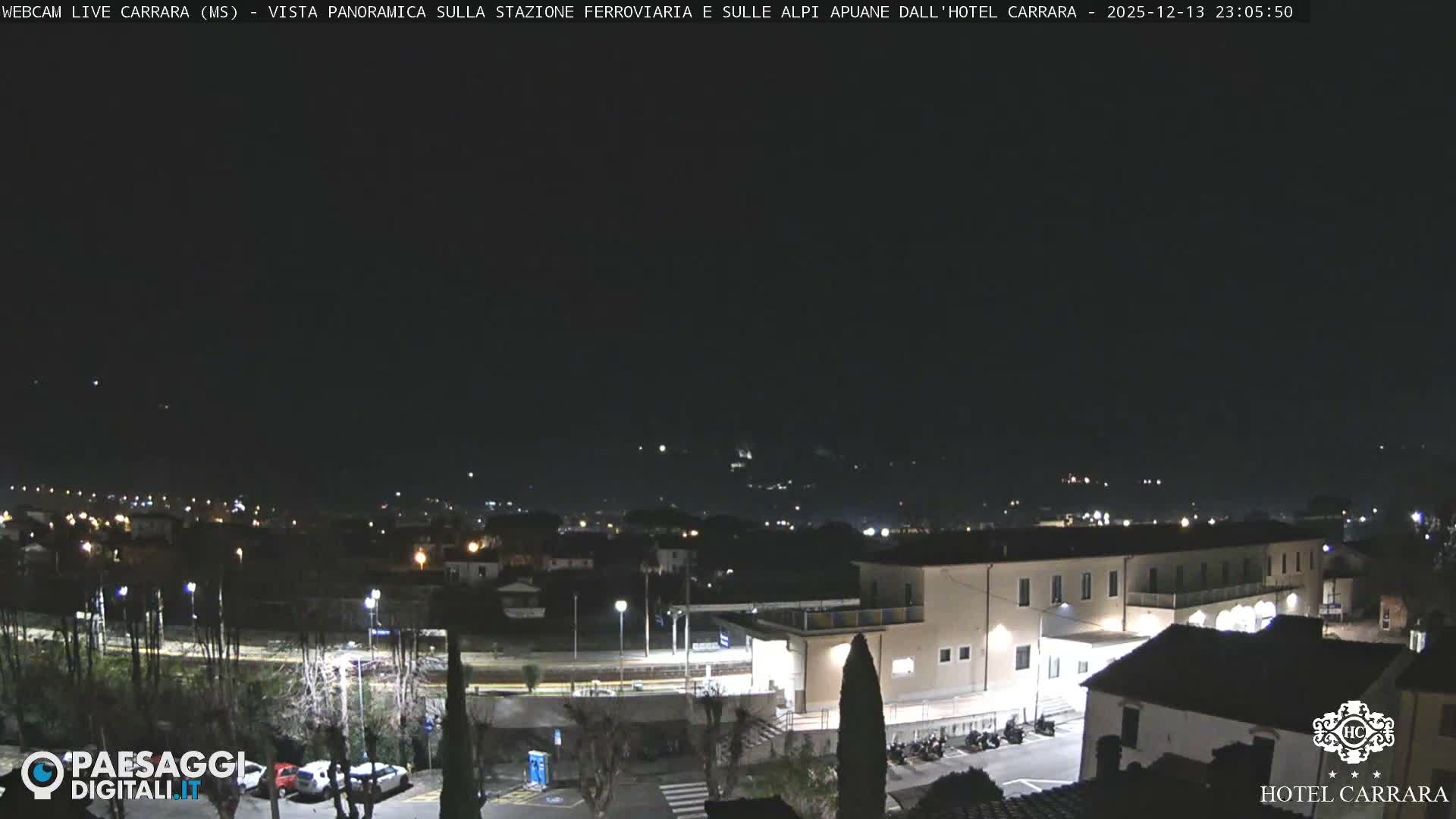  Carrara City Railway Station & Panaromic Natural Alps Park Live Cam - Massa & Carrara, Tuscany, Italy