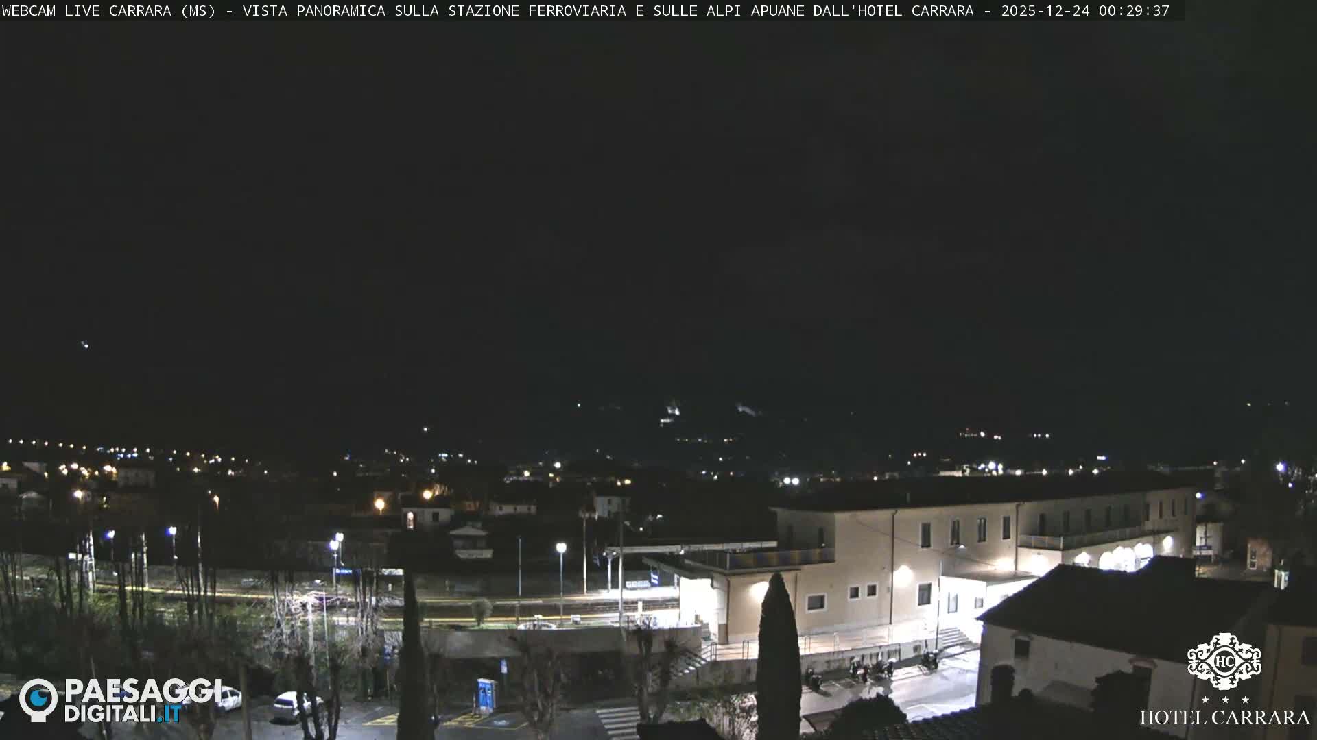  Carrara City Railway Station & Panaromic Natural Alps Park Live Cam - Massa & Carrara, Tuscany, Italy