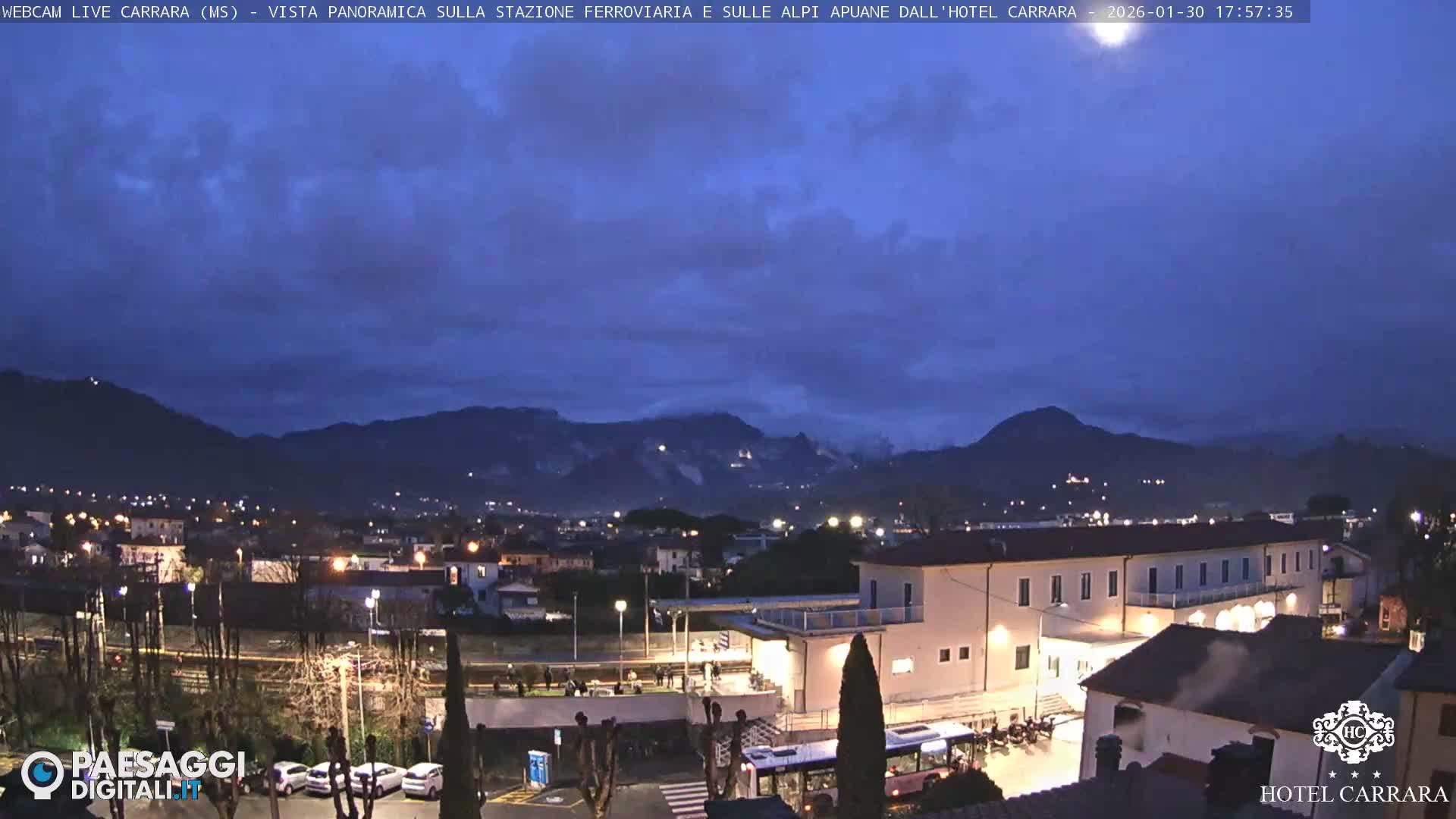  Carrara City Railway Station & Panaromic Natural Alps Park Live Cam - Massa & Carrara, Tuscany, Italy