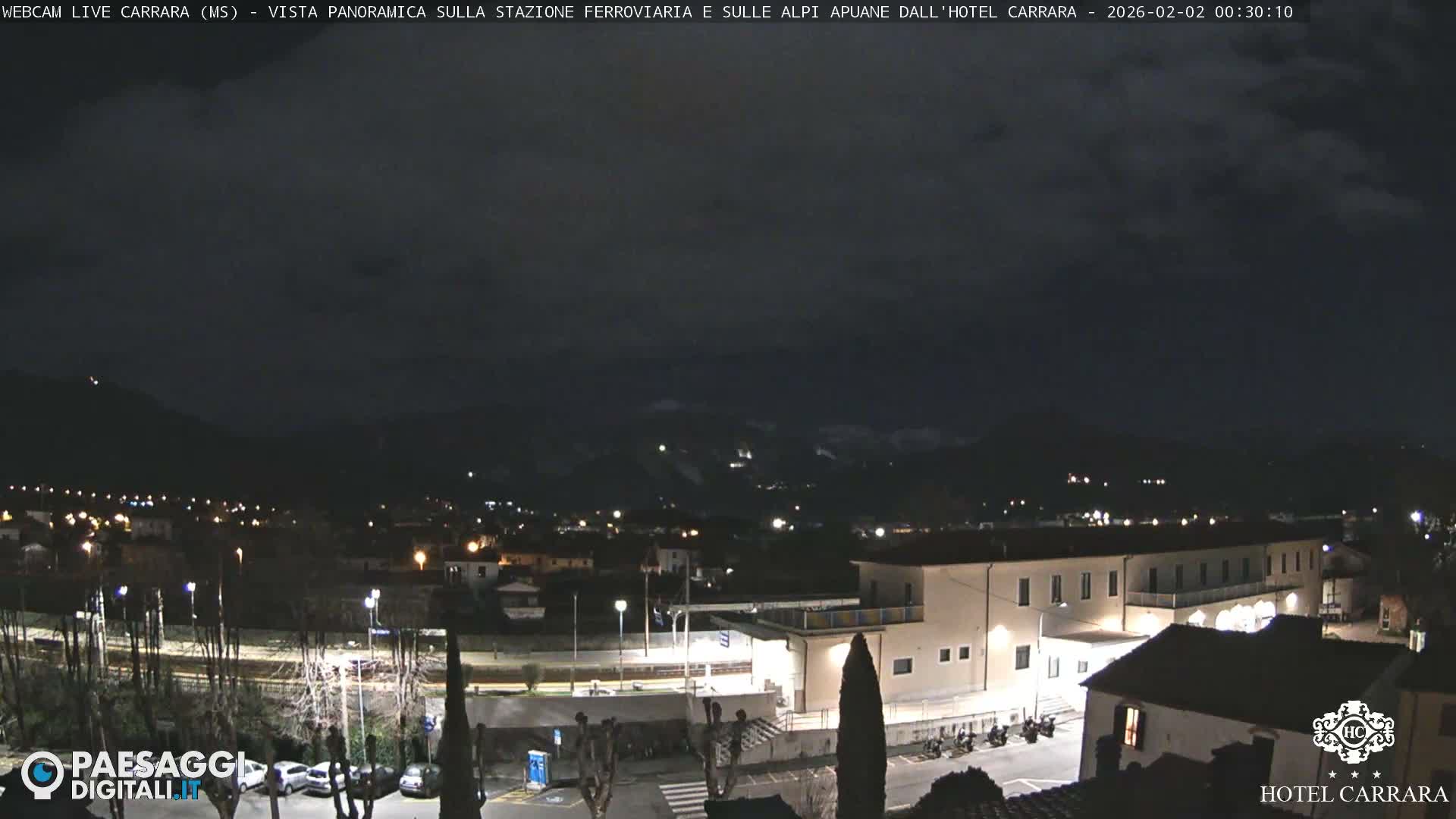  Carrara City Railway Station & Panaromic Natural Alps Park Live Cam - Massa & Carrara, Tuscany, Italy
