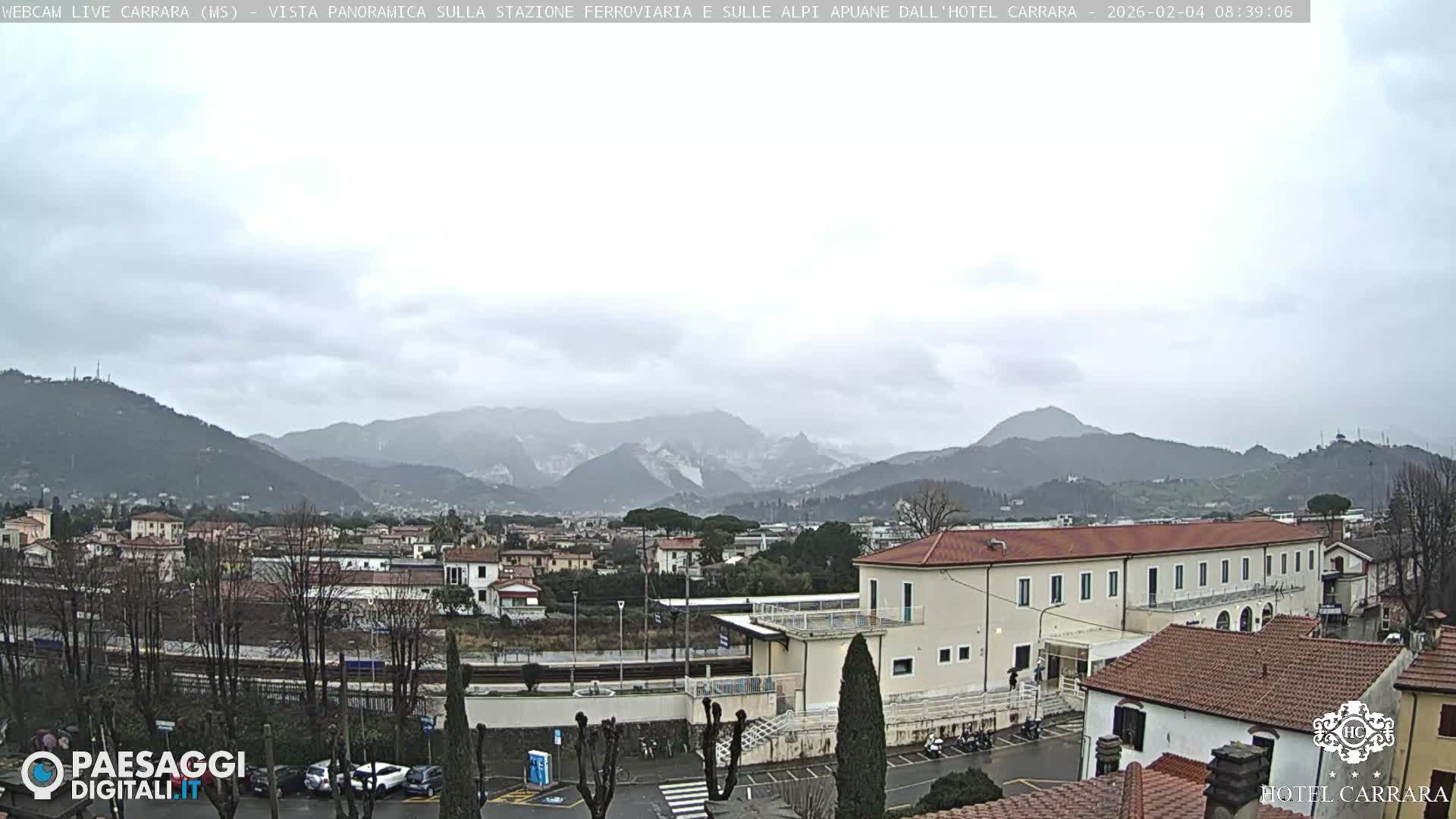  Carrara City Railway Station & Panaromic Natural Alps Park Live Cam - Massa & Carrara, Tuscany, Italy
