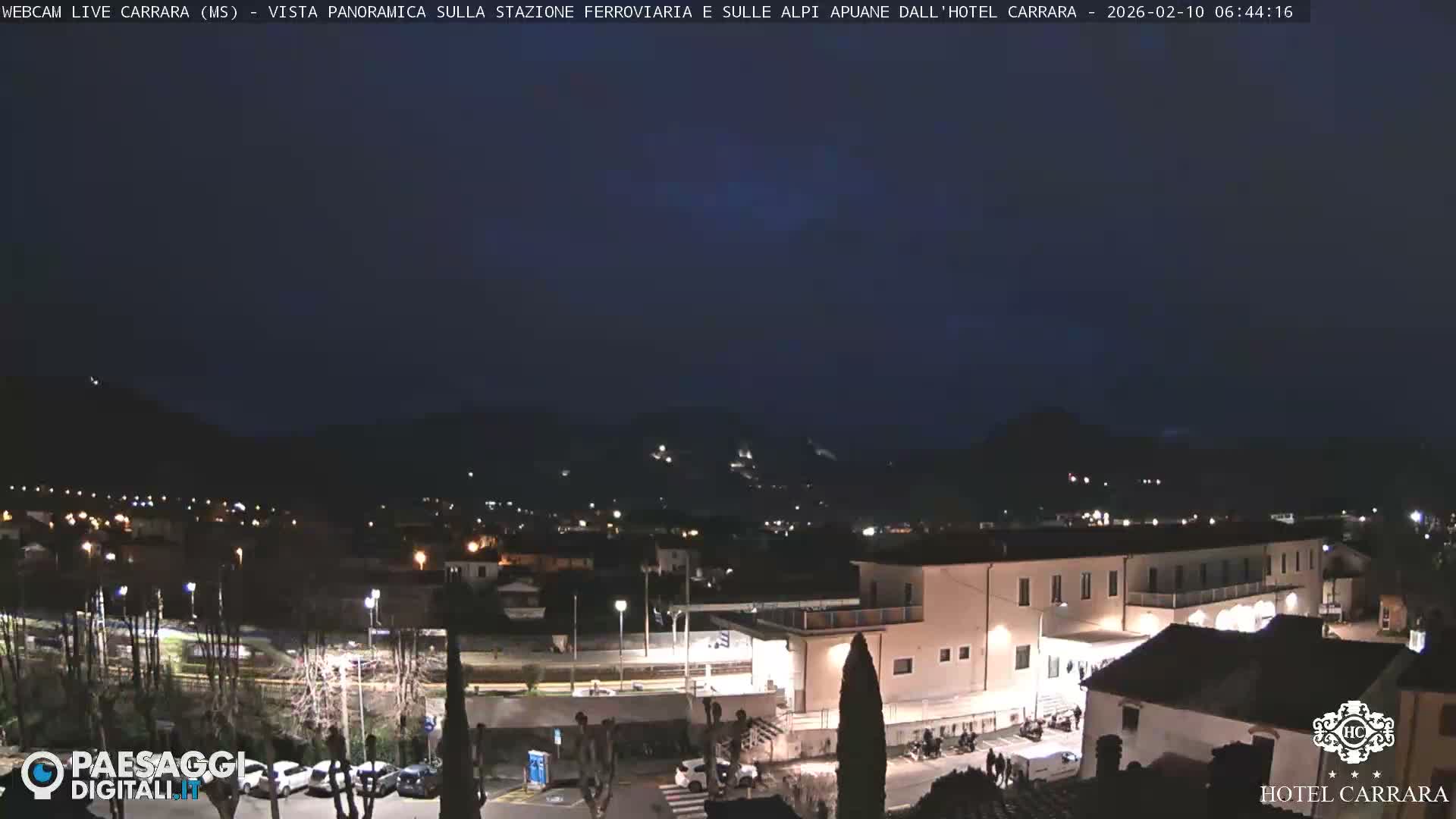  Carrara City Railway Station & Panaromic Natural Alps Park Live Cam - Massa & Carrara, Tuscany, Italy