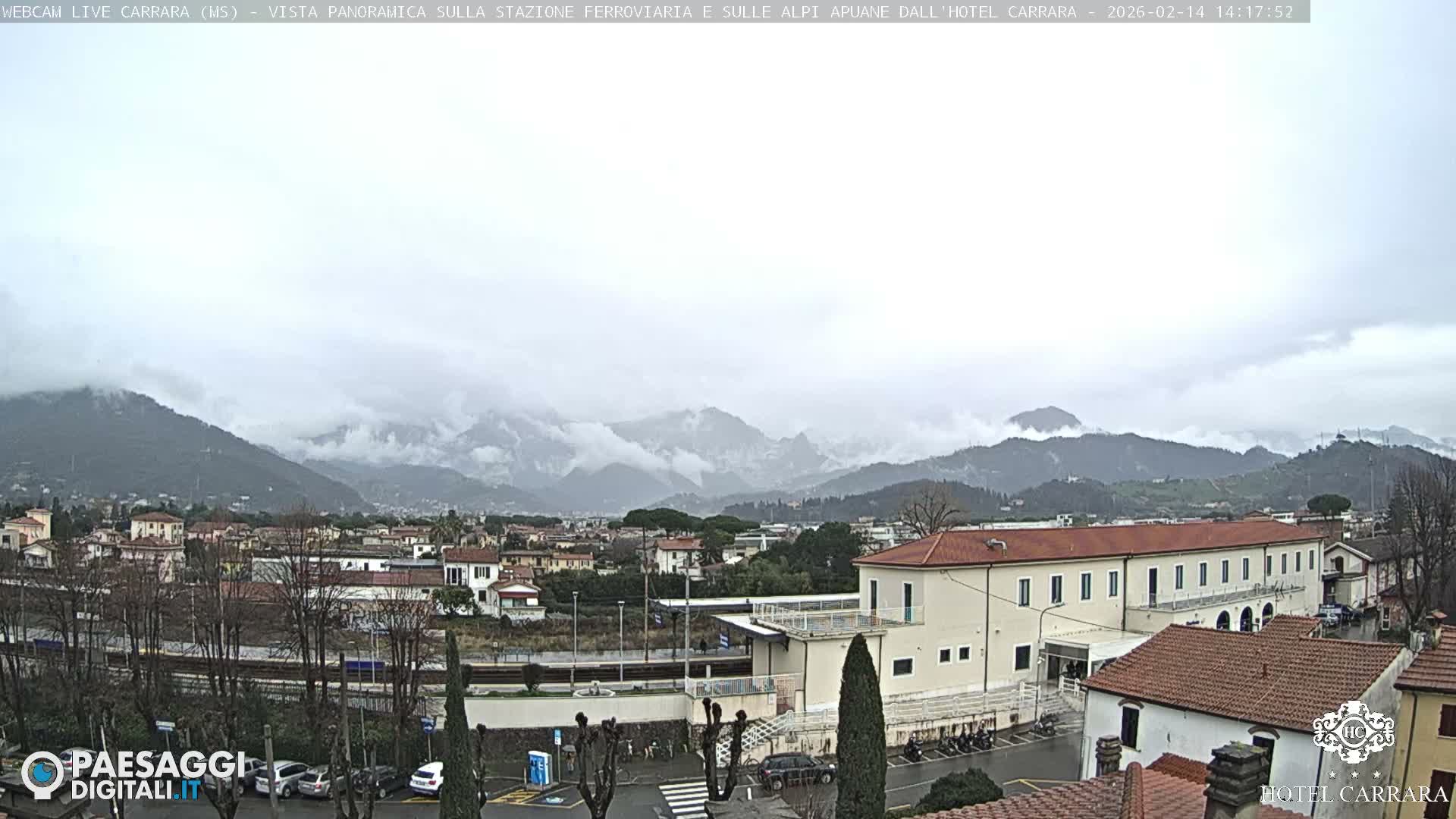  Carrara City Railway Station & Panaromic Natural Alps Park Live Cam - Massa & Carrara, Tuscany, Italy