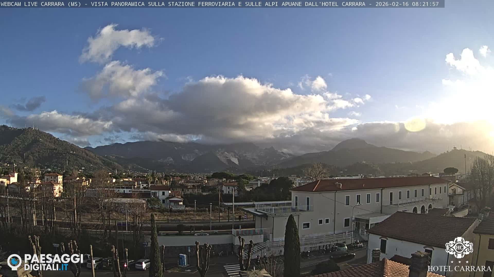  Carrara City Railway Station & Panaromic Natural Alps Park Live Cam - Massa & Carrara, Tuscany, Italy