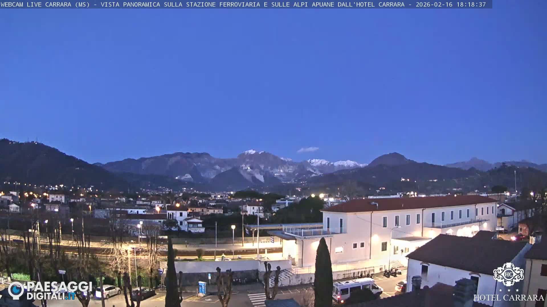  Carrara City Railway Station & Panaromic Natural Alps Park Live Cam - Massa & Carrara, Tuscany, Italy
