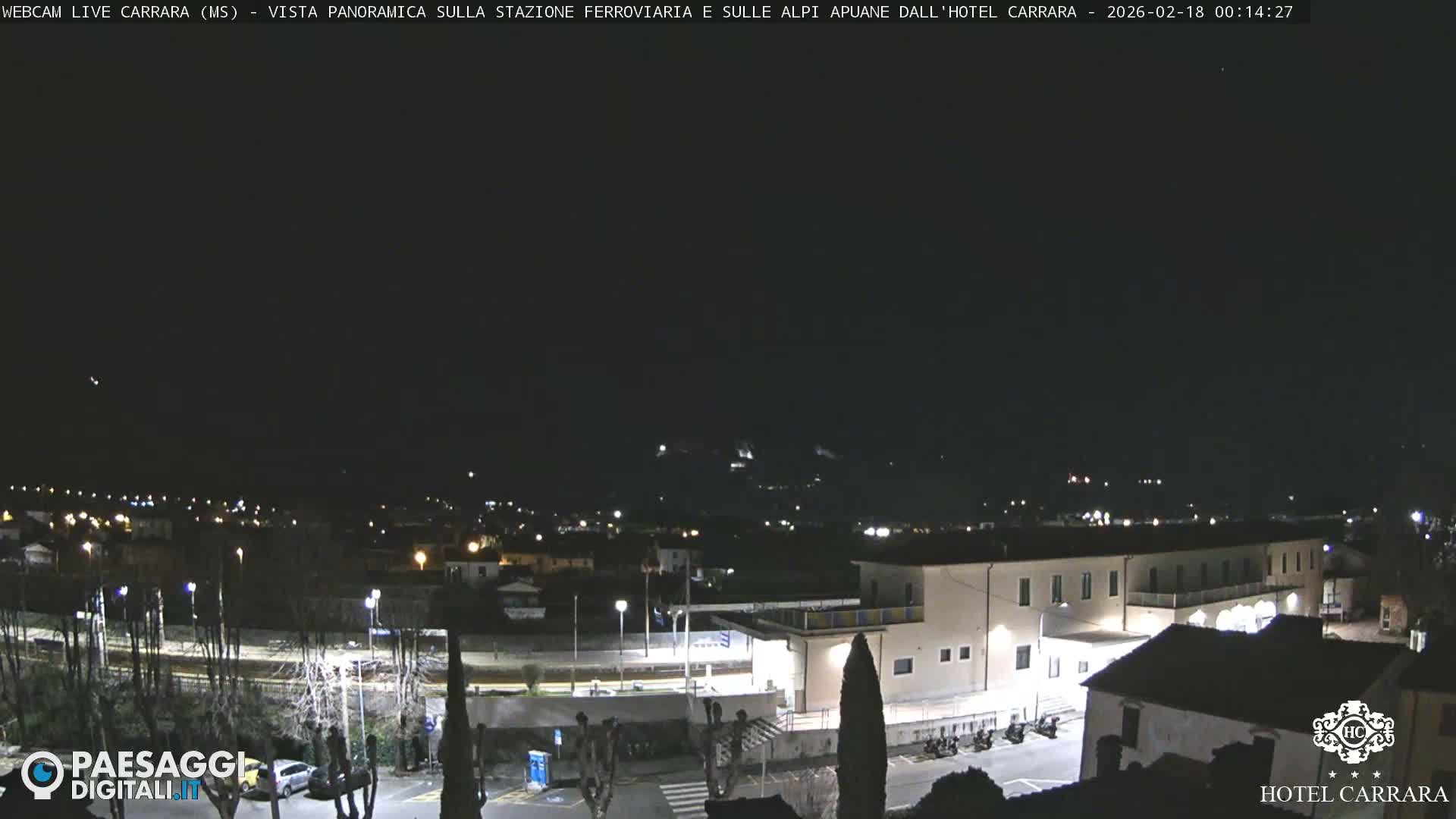  Carrara City Railway Station & Panaromic Natural Alps Park Live Cam - Massa & Carrara, Tuscany, Italy