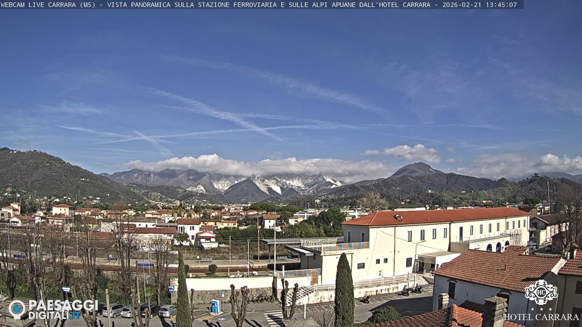  Carrara City Railway Station & Panaromic Natural Alps Park Live Cam - Massa & Carrara, Tuscany, Italy