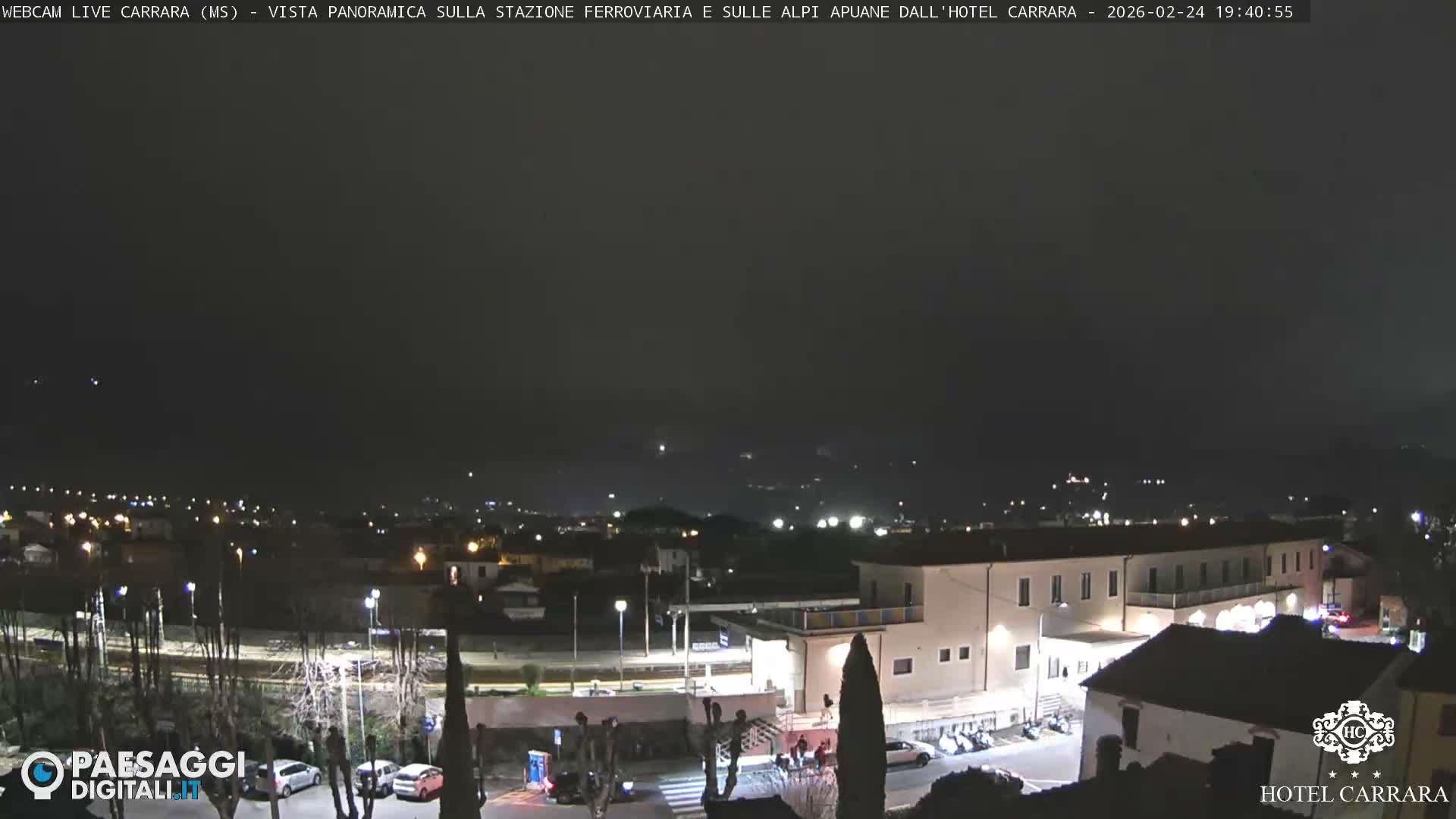  Carrara City Railway Station & Panaromic Natural Alps Park Live Cam - Massa & Carrara, Tuscany, Italy
