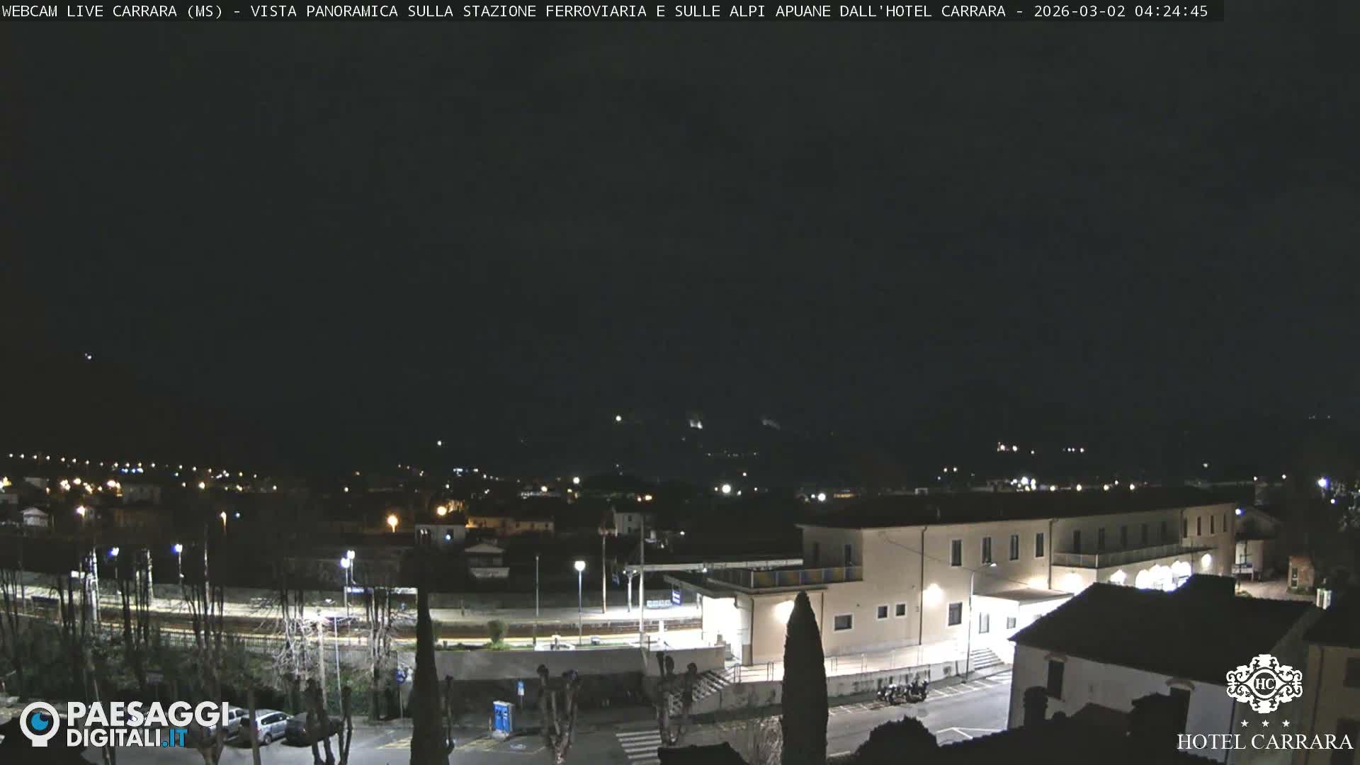  Carrara City Railway Station & Panaromic Natural Alps Park Live Cam - Massa & Carrara, Tuscany, Italy