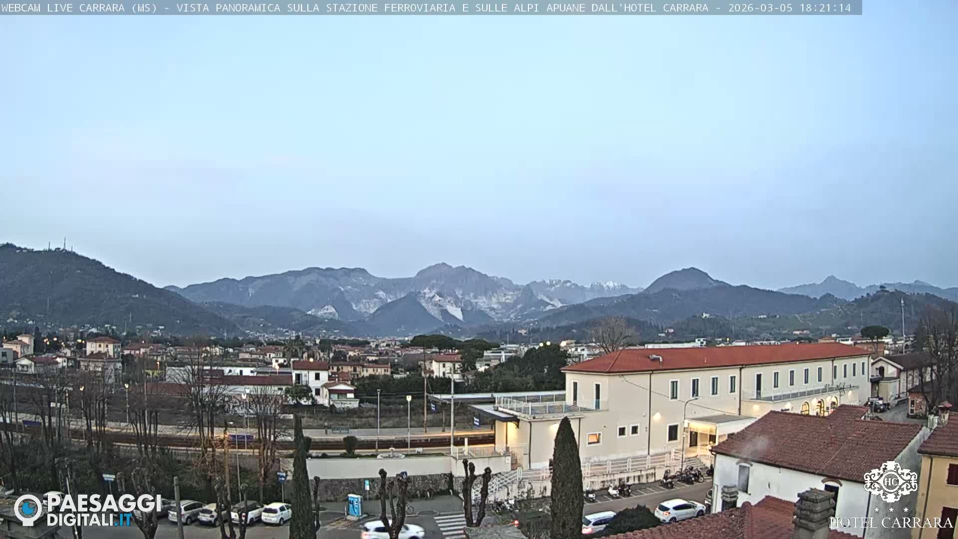 Carrara City Railway Station & Panaromic Natural Alps Park Live Cam - Massa & Carrara, Tuscany, Italy
