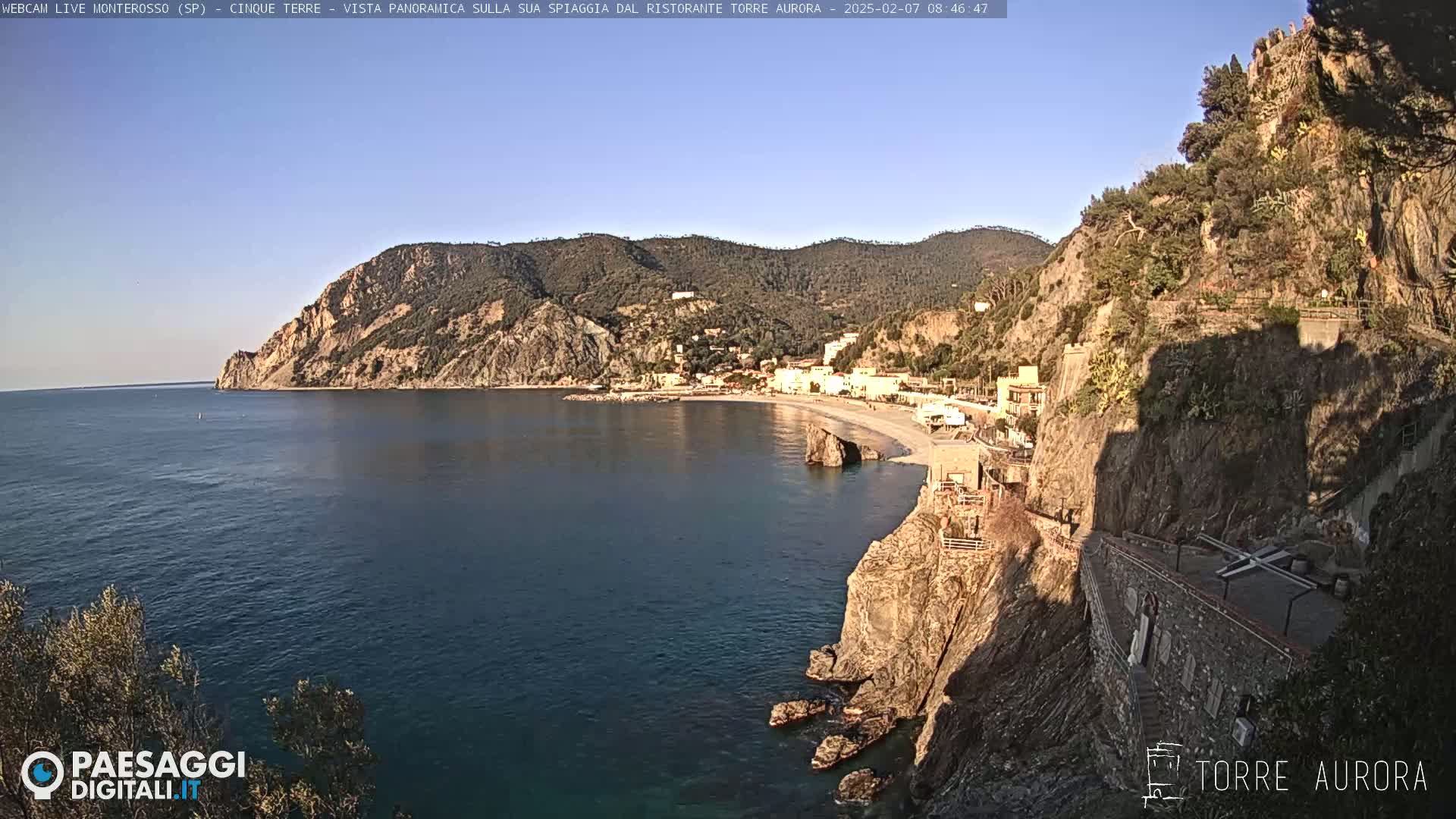  Cinque Terre Natural Park Monterosso Live Cam - La Spezia, Liguria, Italy