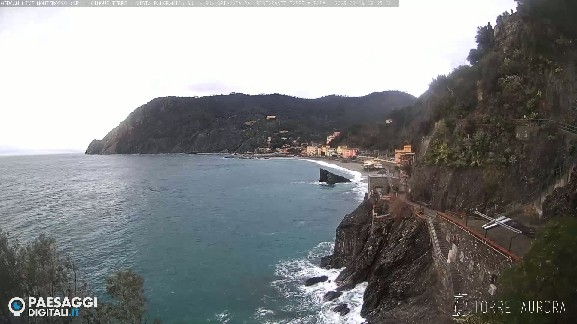  Cinque Terre Natural Park Monterosso Live Cam - La Spezia, Liguria, Italy