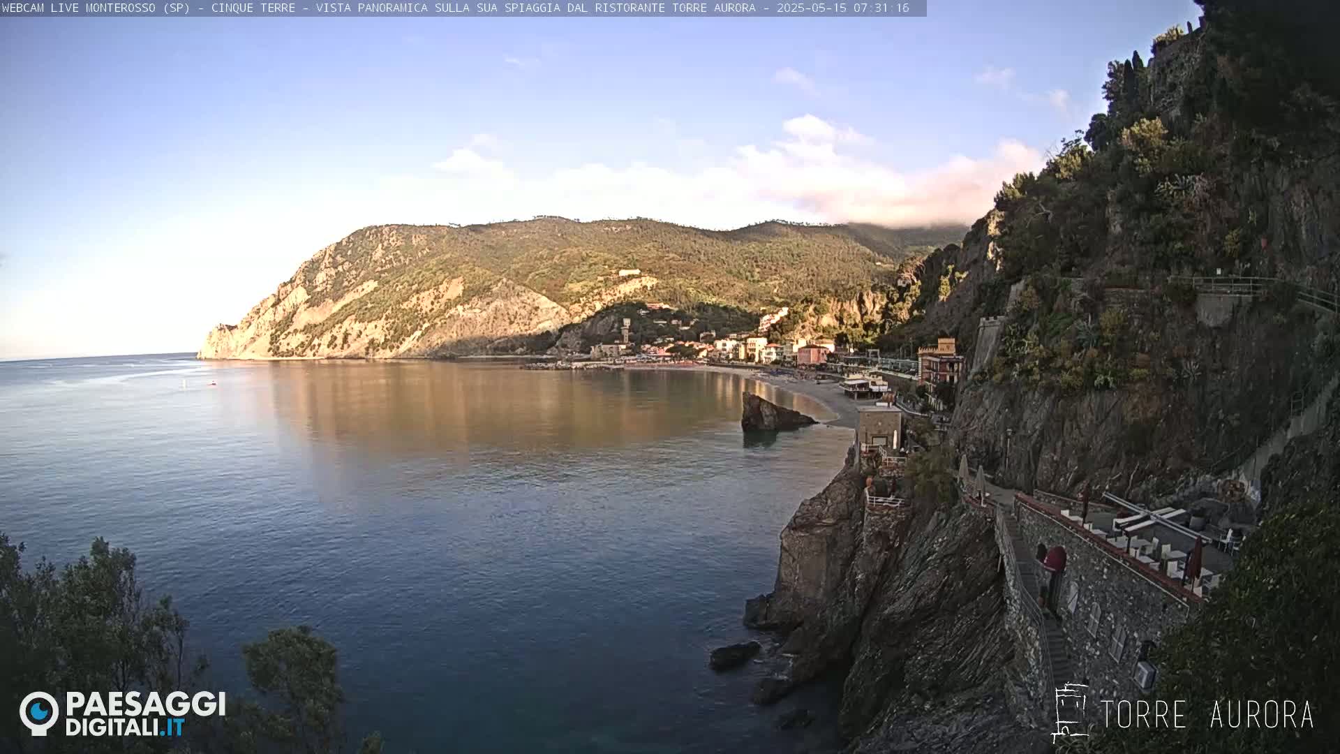  Cinque Terre Natural Park Monterosso Live Cam - La Spezia, Liguria, Italy