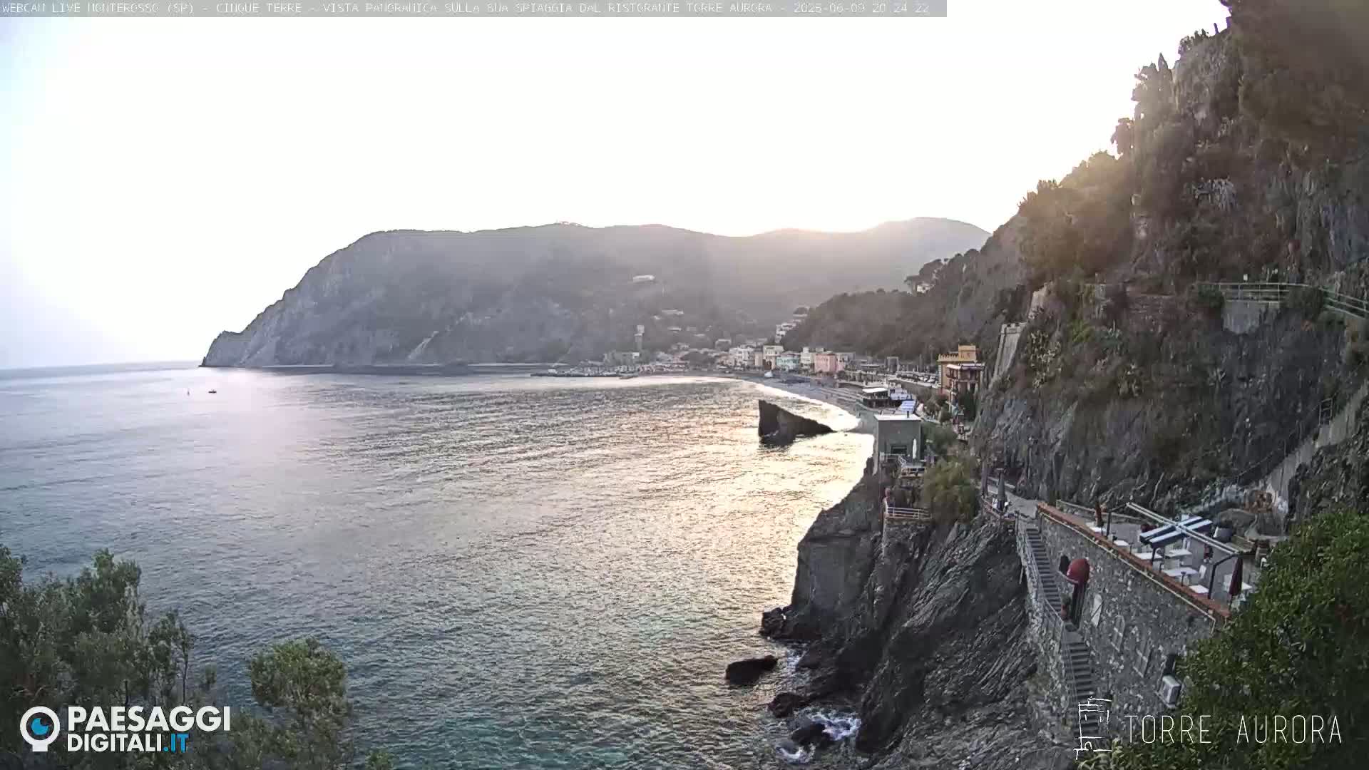  Cinque Terre Natural Park Monterosso Live Cam - La Spezia, Liguria, Italy