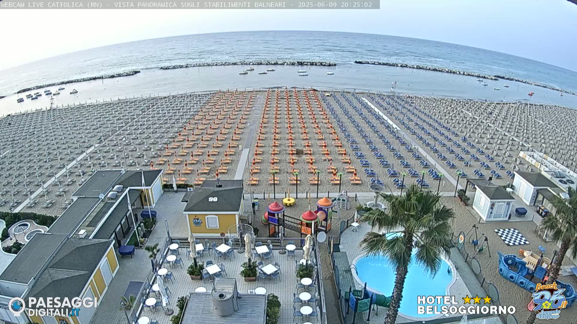 Cattolica Beach Live Cam -  Rimini, Emilia-Romagna, Italy