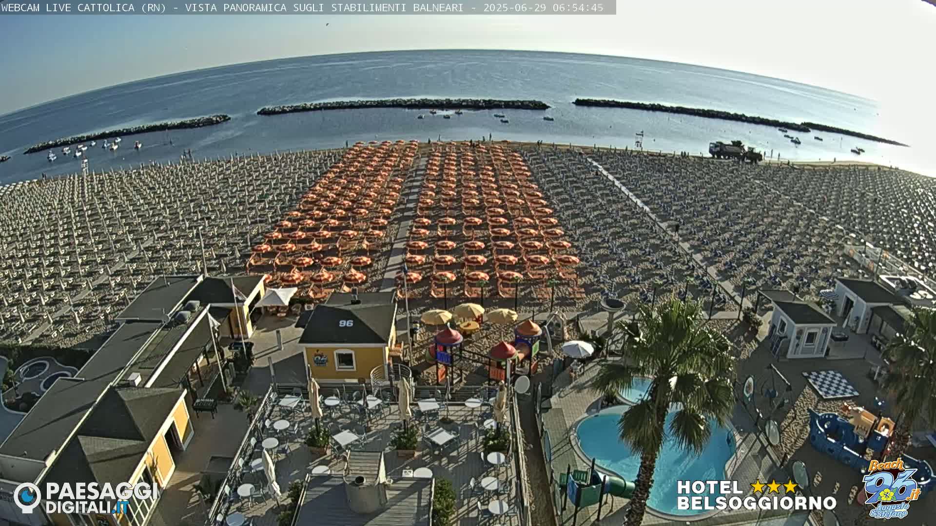 Cattolica Beach Live Cam -  Rimini, Emilia-Romagna, Italy