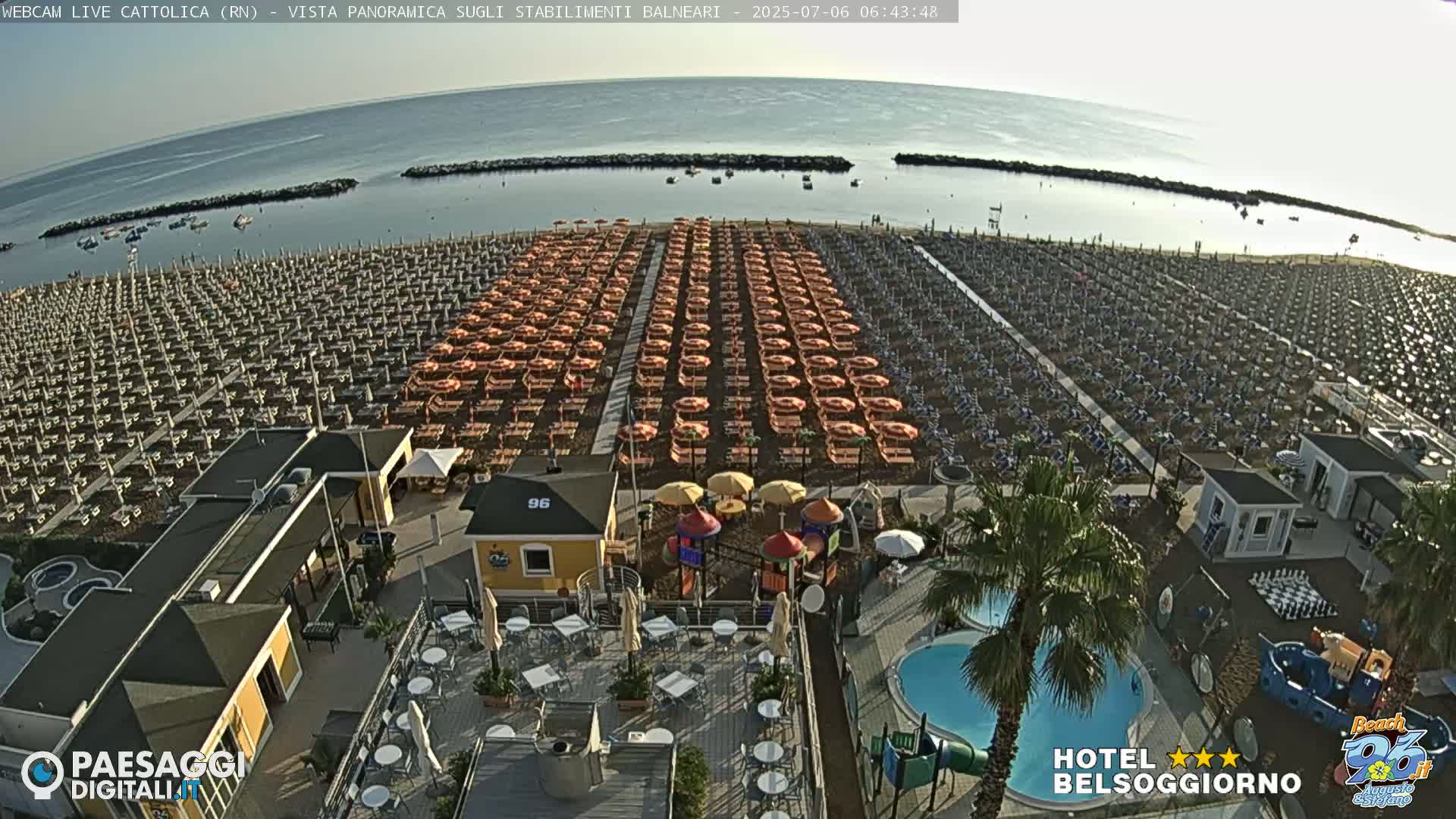 Cattolica Beach Live Cam -  Rimini, Emilia-Romagna, Italy