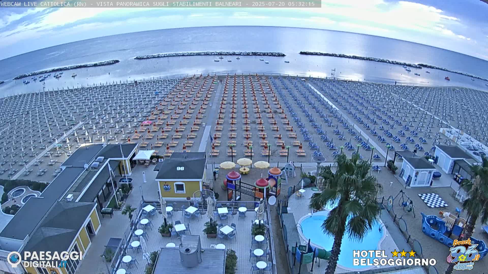 Cattolica Beach Live Cam -  Rimini, Emilia-Romagna, Italy